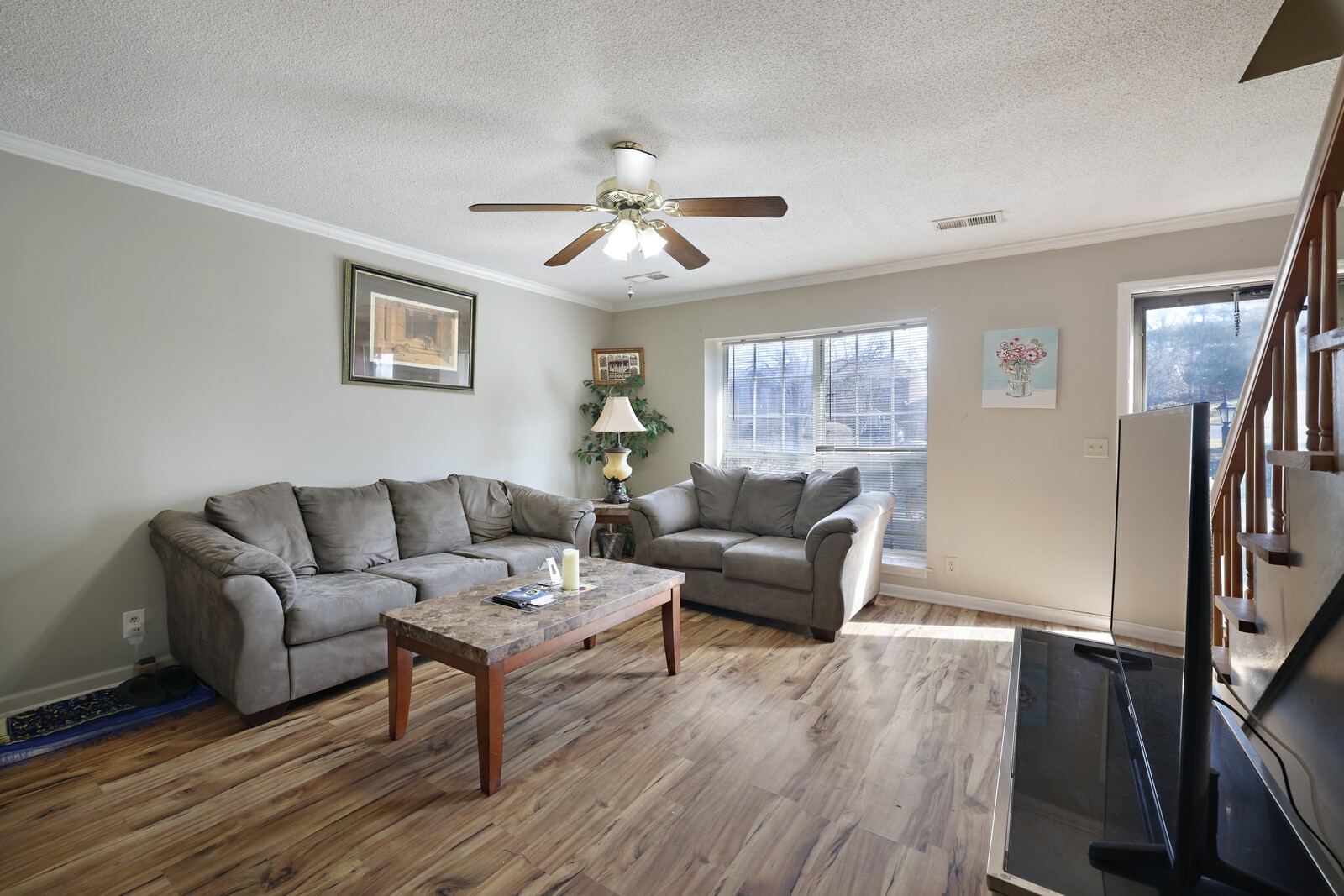 605 Hickory Glade Ct
