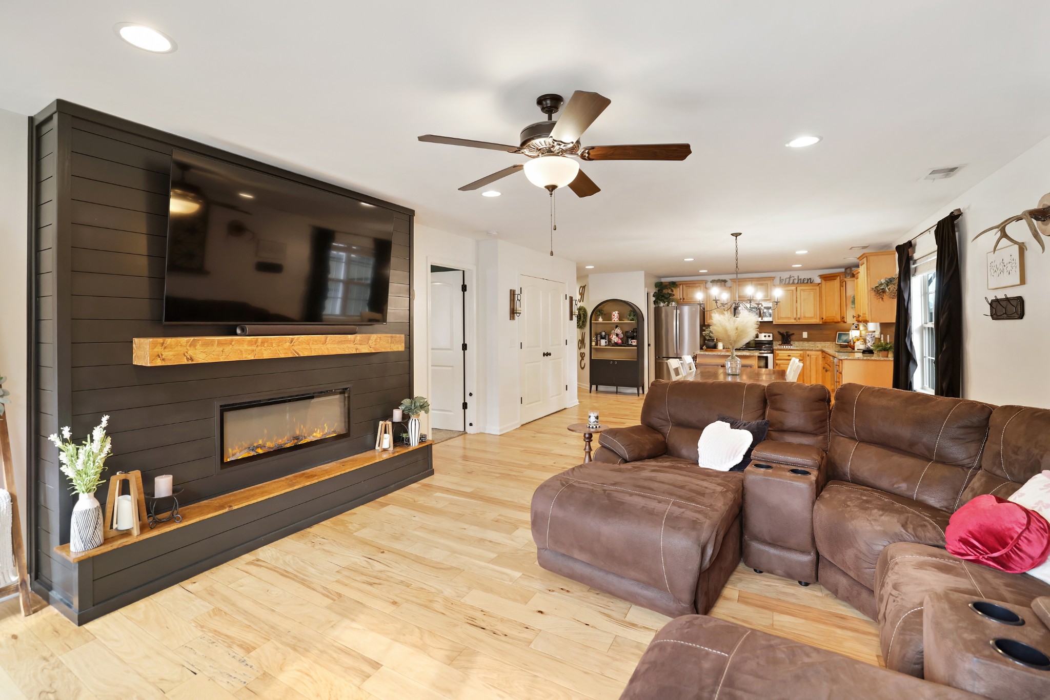 505 Cardinal Cir