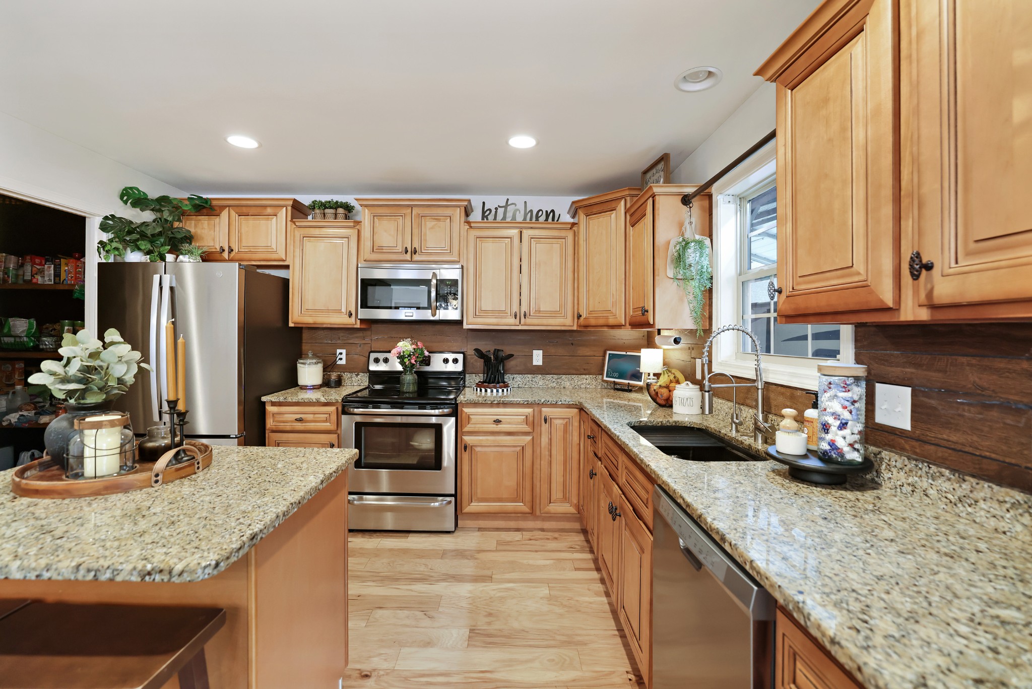 505 Cardinal Cir
