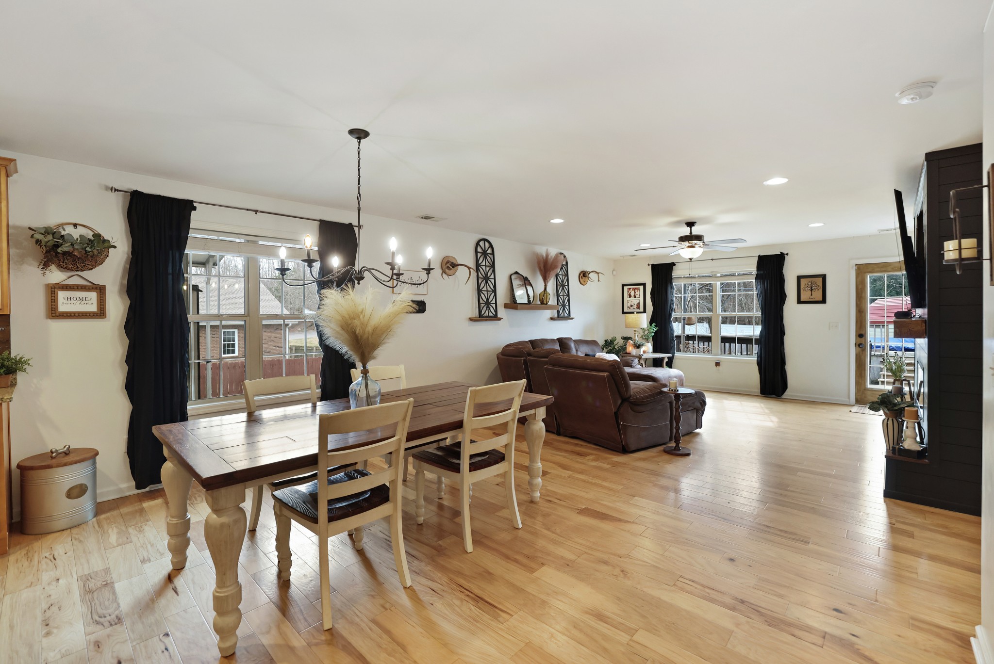 505 Cardinal Cir