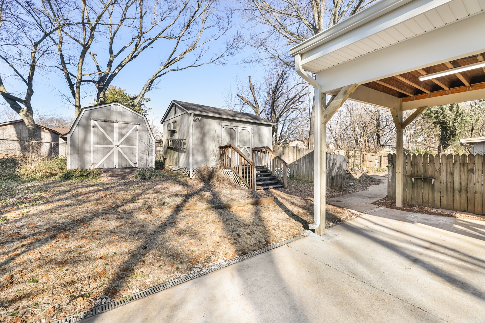 106 Creek Ct