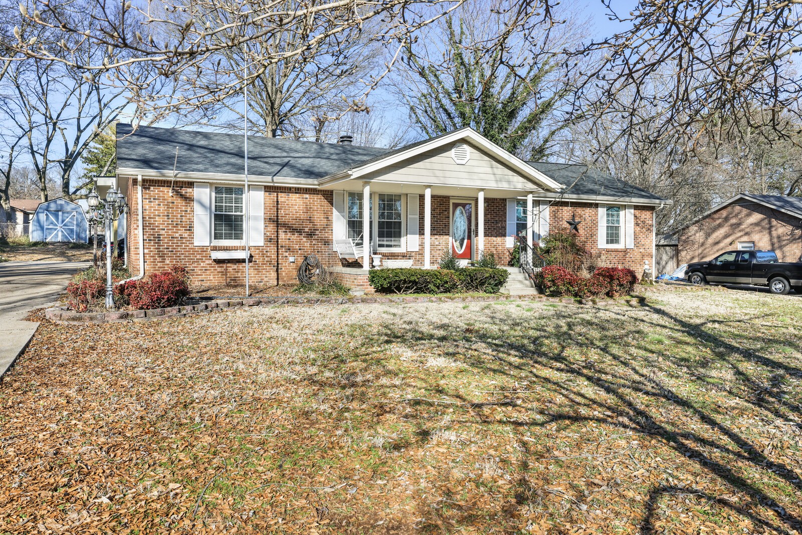 106 Creek Ct