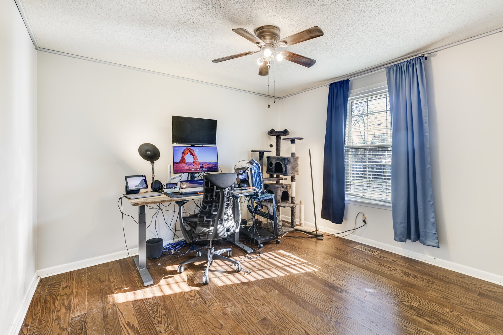 106 Creek Ct