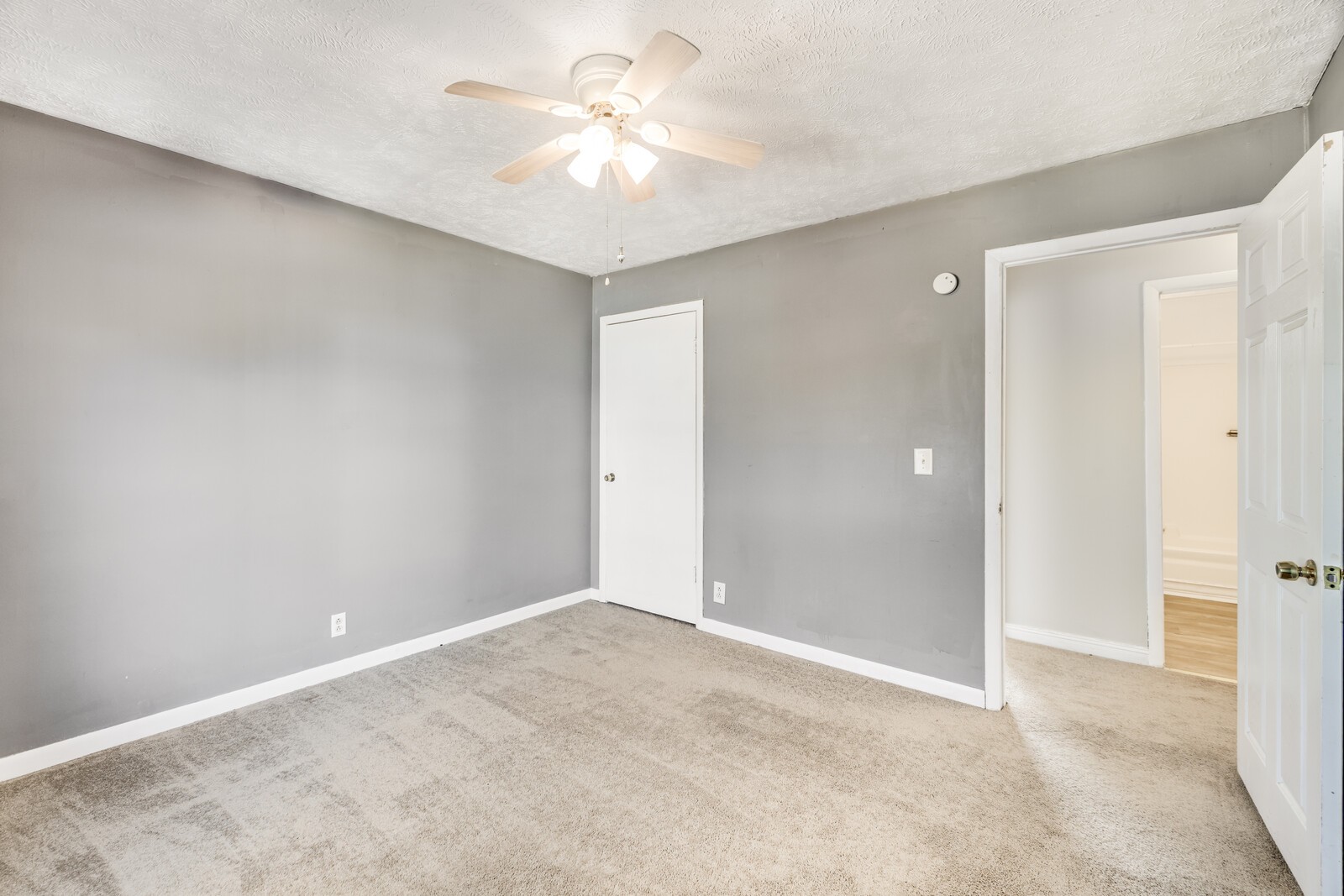 100 Bluegrass Dr