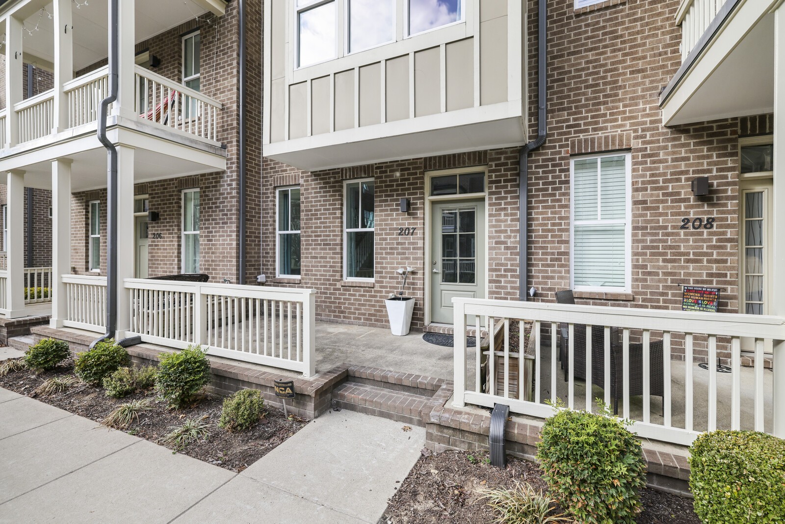 207 Porter Village Cir