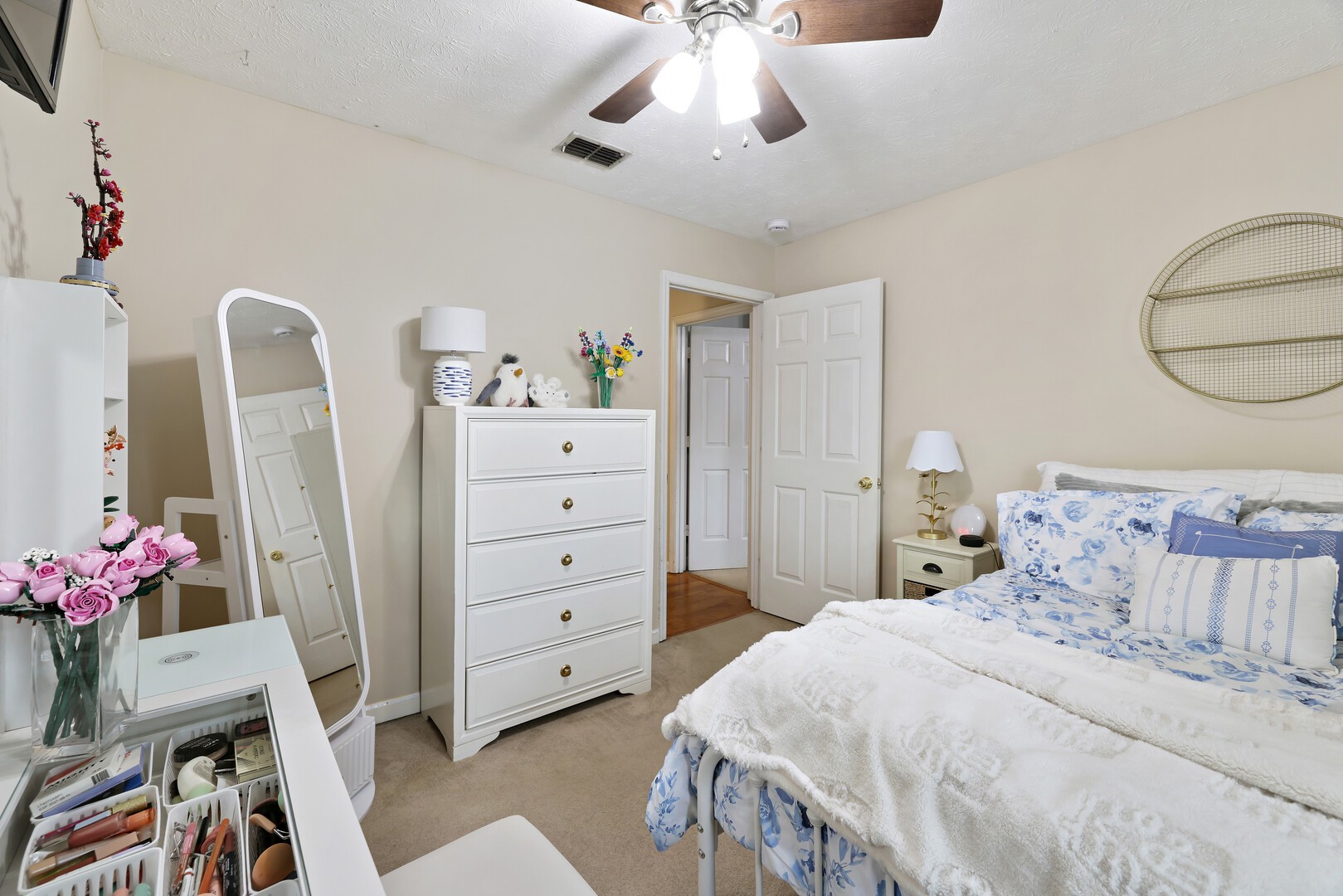212 Glenrose Ln