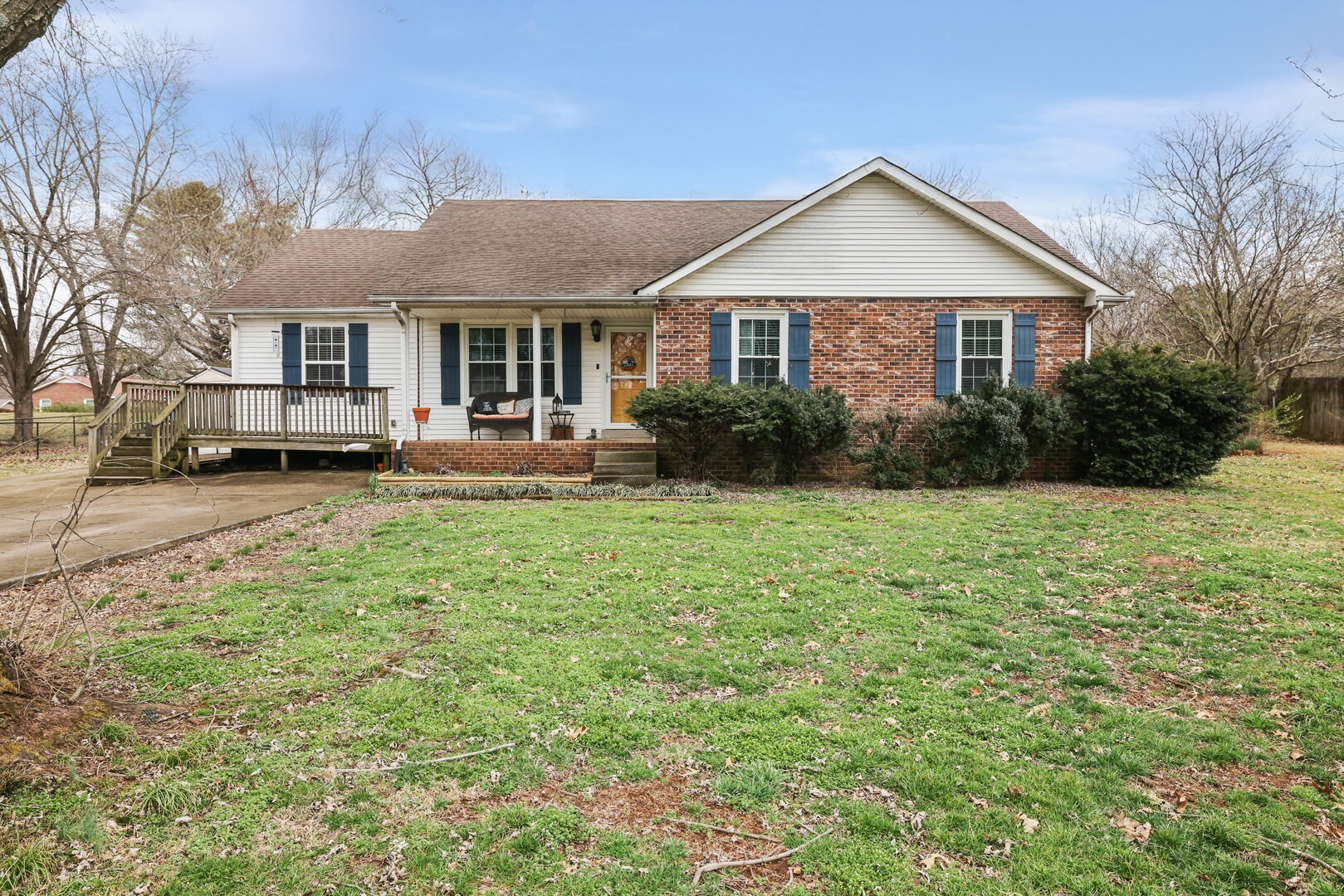 212 Glenrose Ln