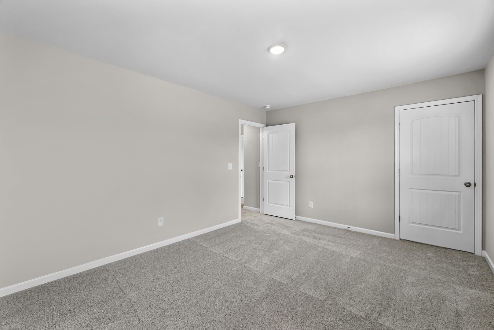 1142 Black Oak Dr