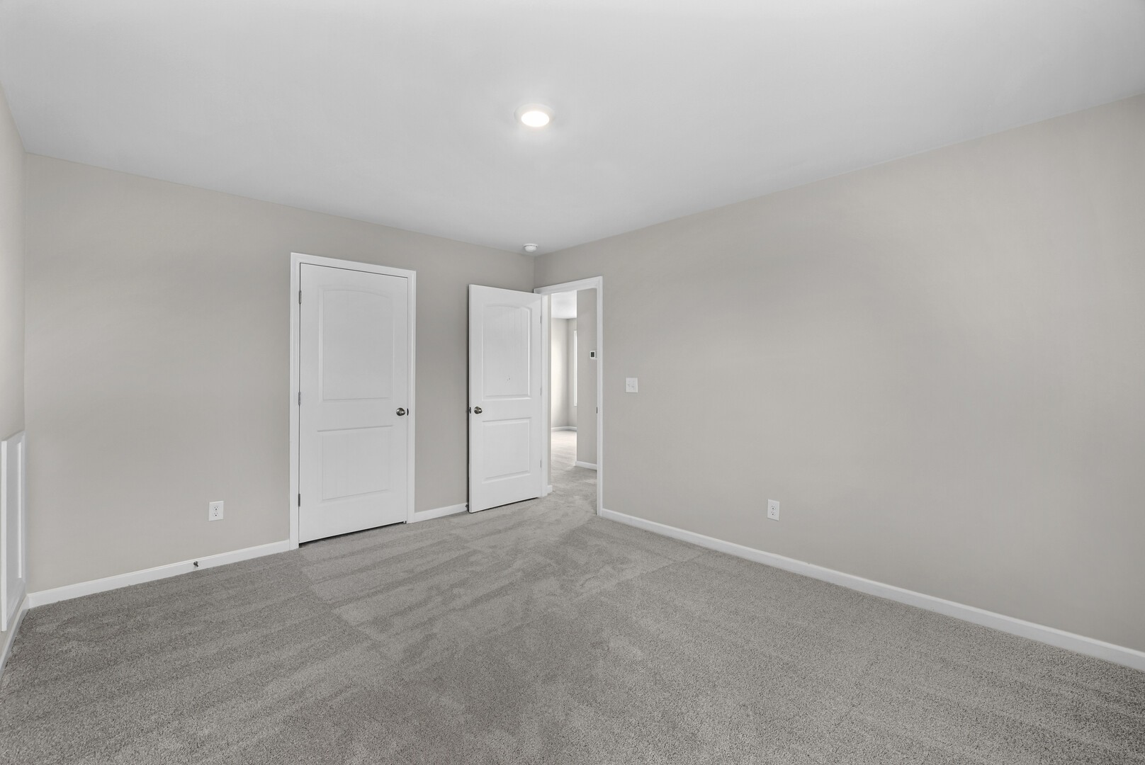 1142 Black Oak Dr
