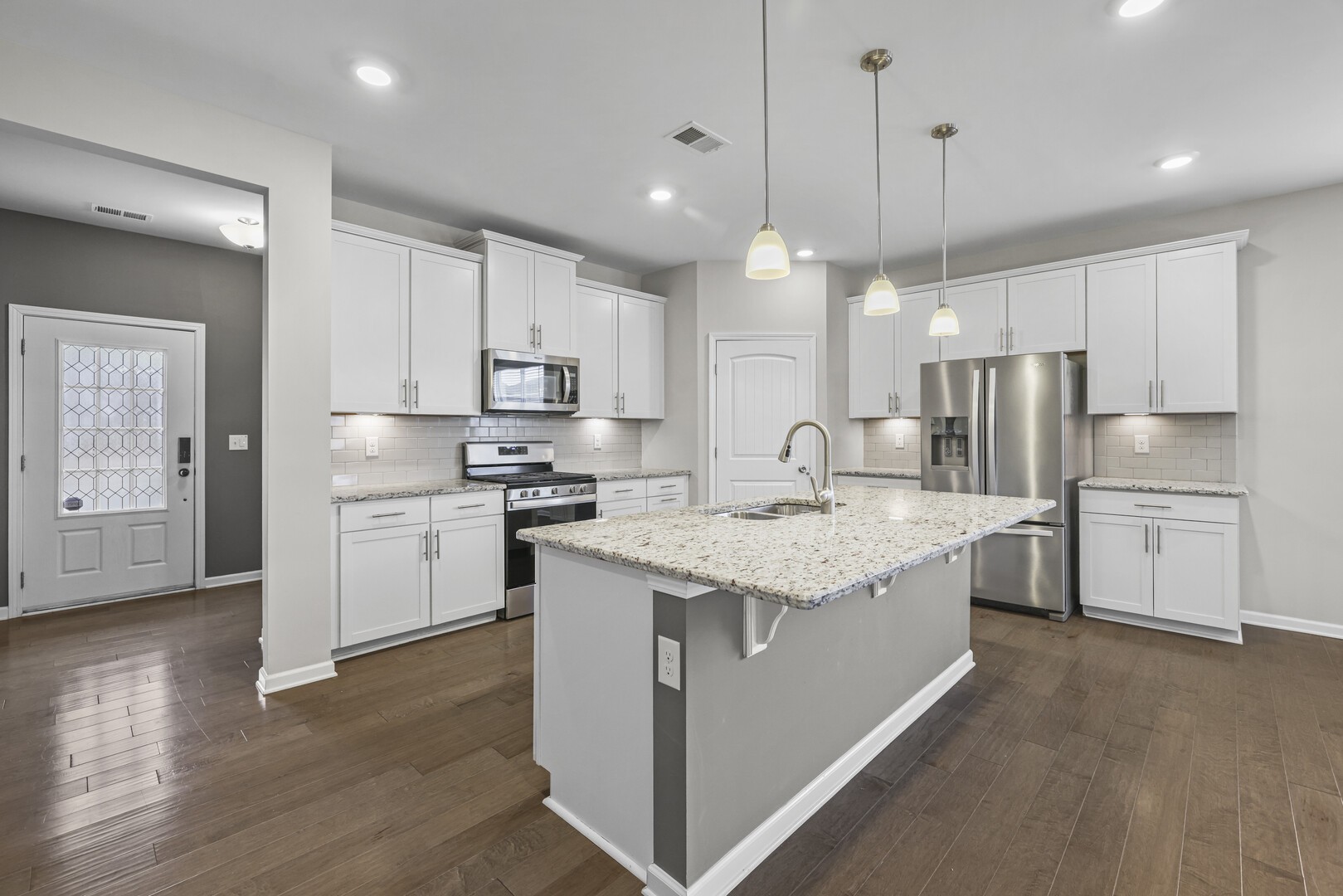 1142 Black Oak Dr