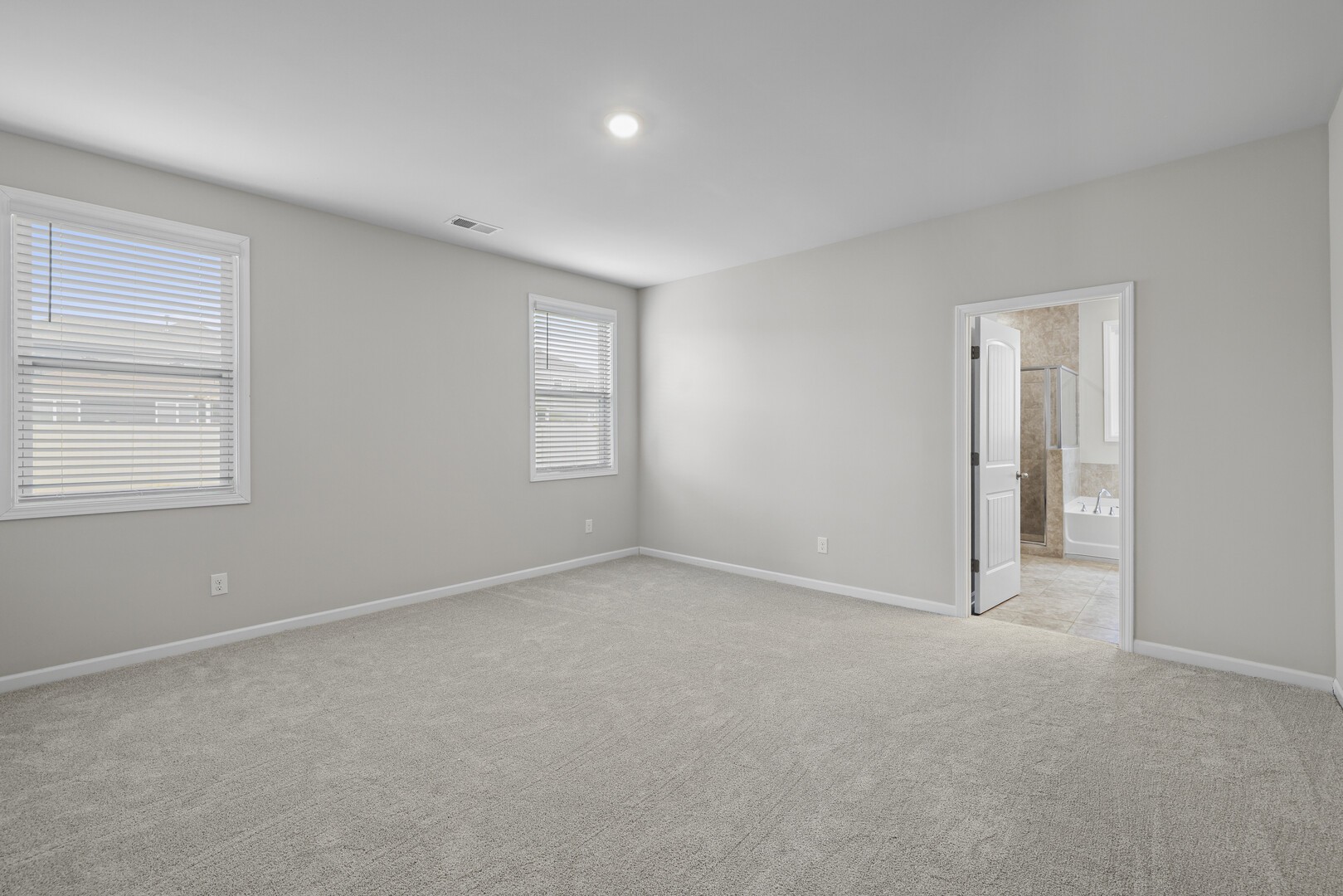 1142 Black Oak Dr