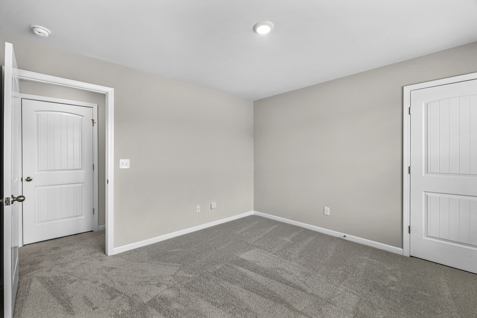 1142 Black Oak Dr