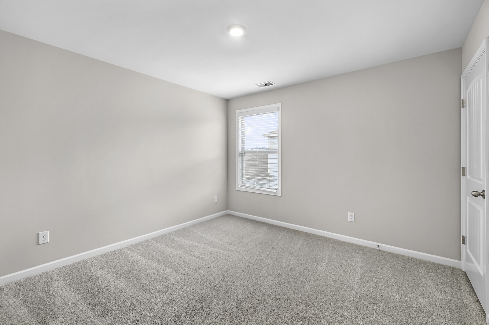1142 Black Oak Dr