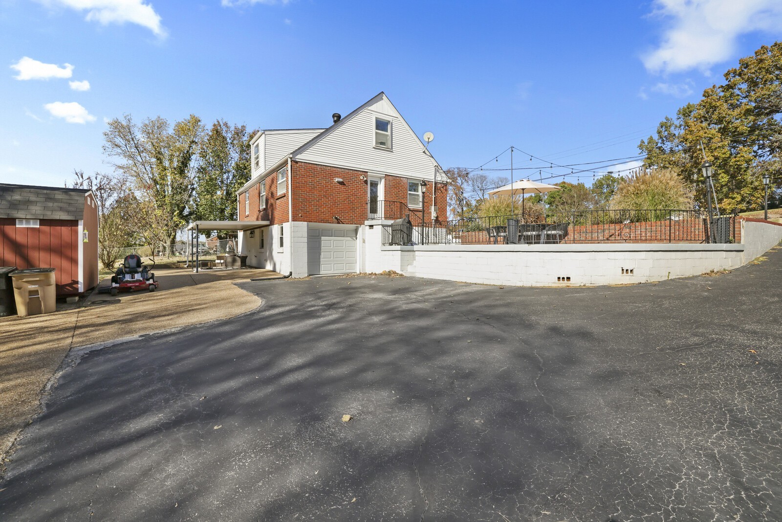 616 Vinson Dr