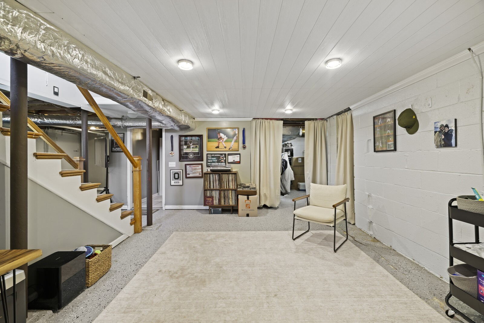 616 Vinson Dr