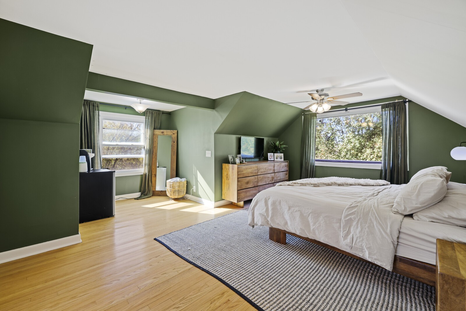 616 Vinson Dr