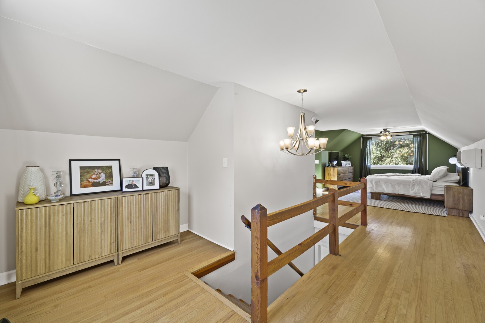 616 Vinson Dr