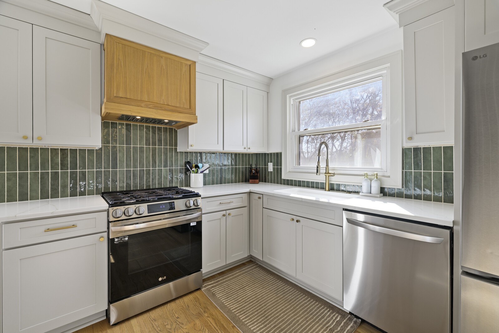 616 Vinson Dr