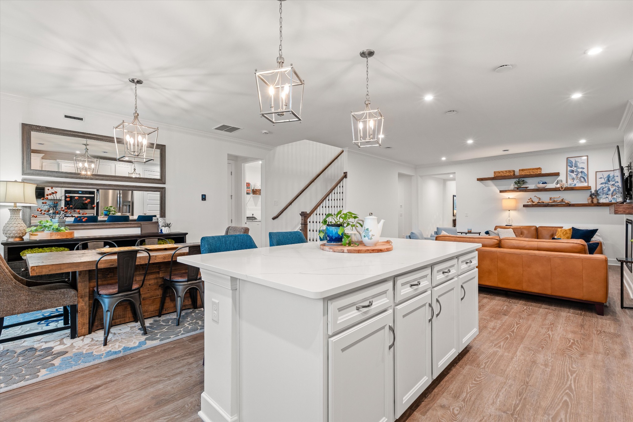 4020 Willow Belle Dr