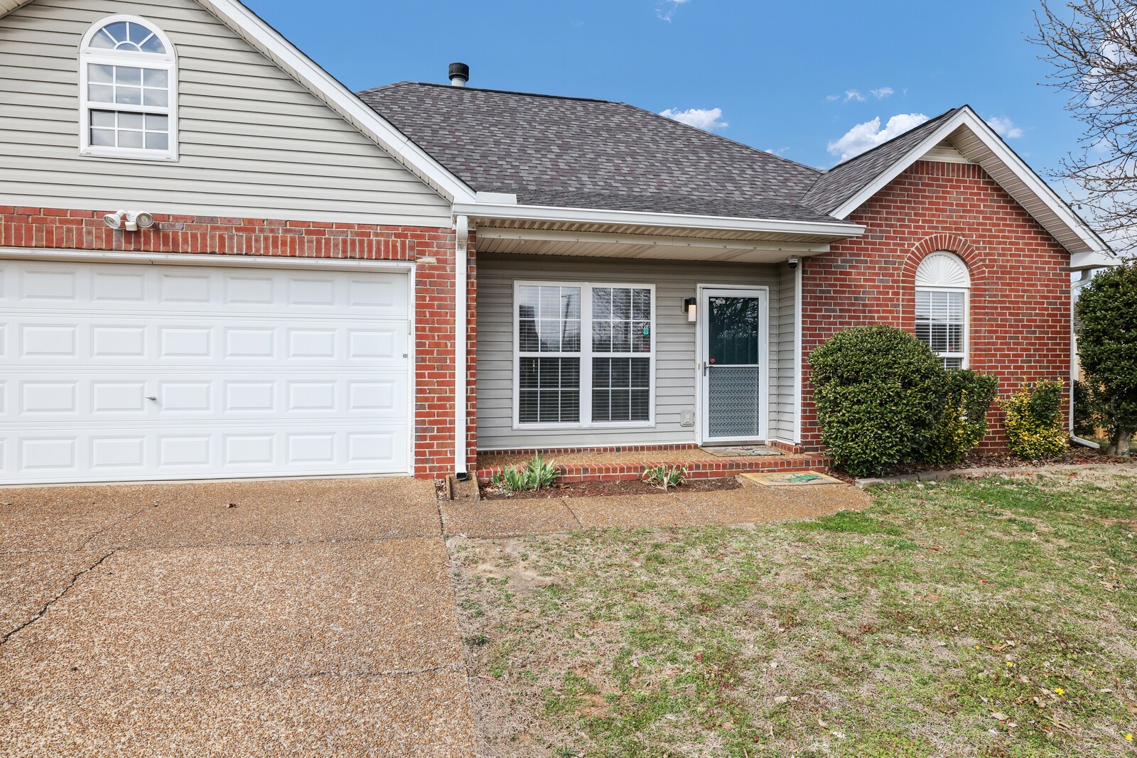 800 Thomas Bay Ct