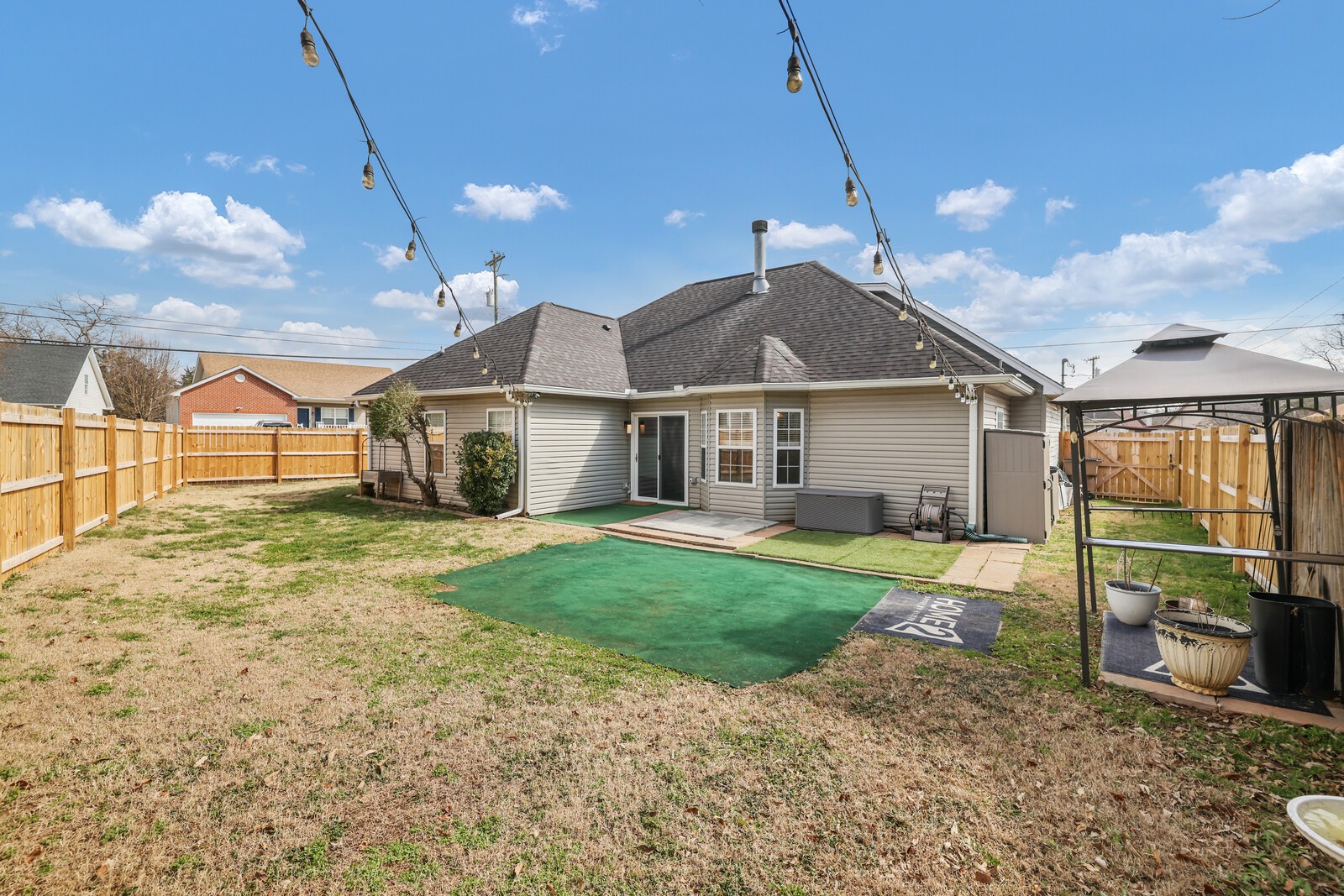 800 Thomas Bay Ct