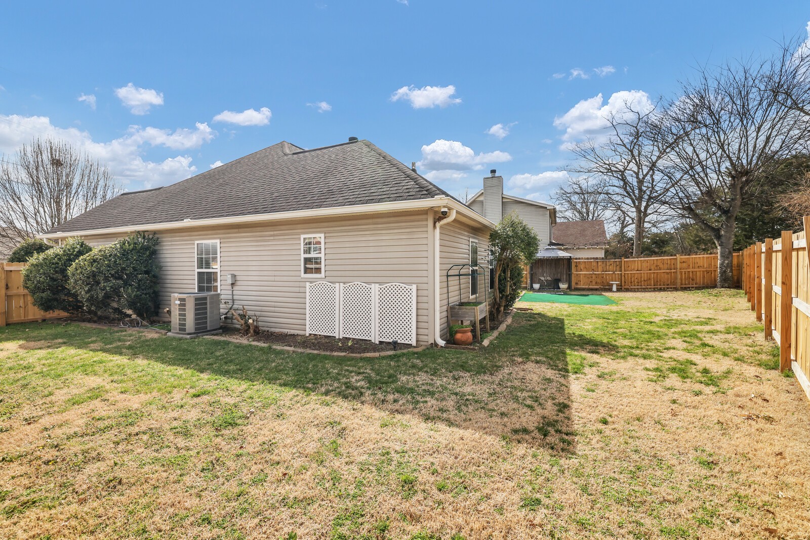 800 Thomas Bay Ct