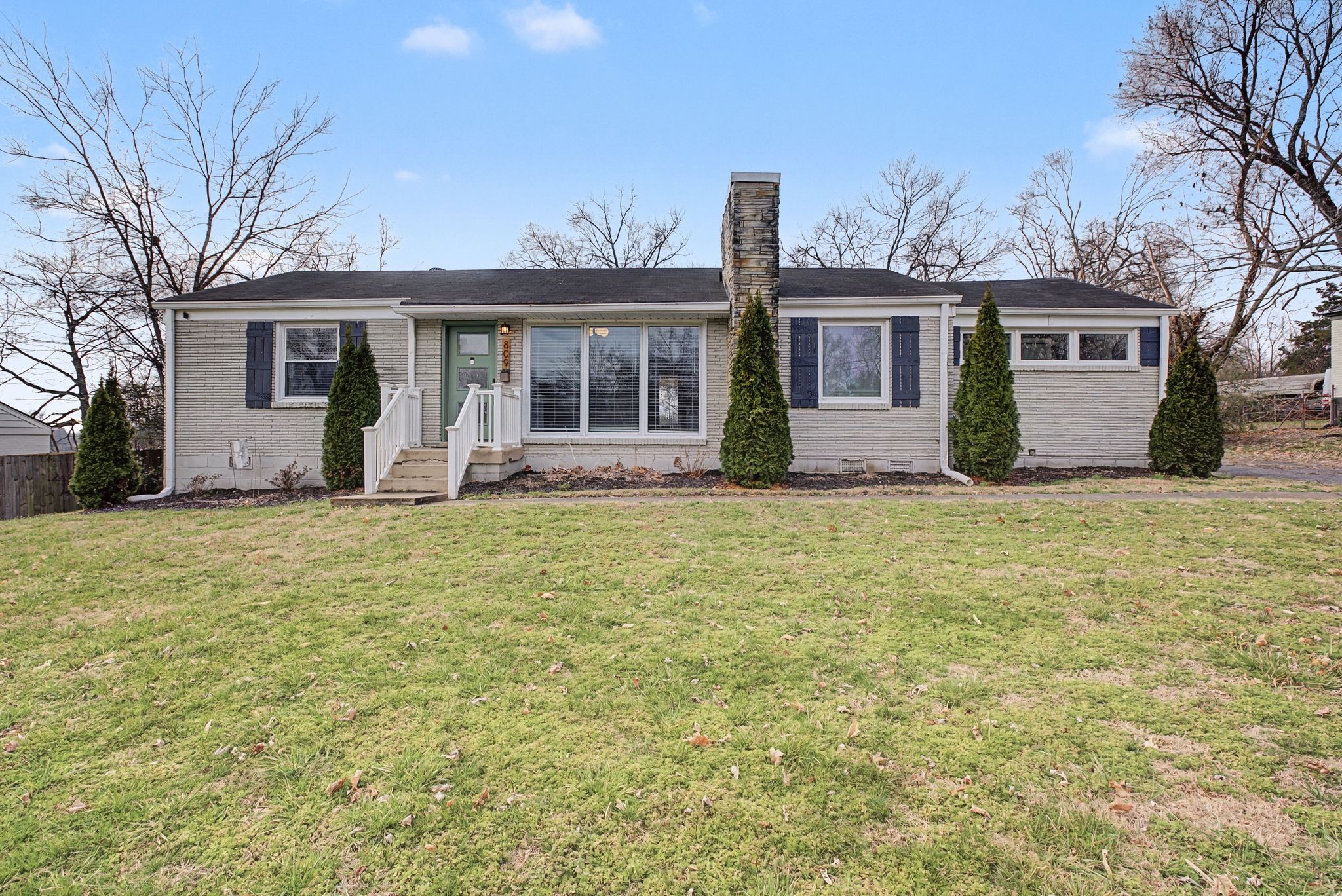 809 Chadwell Dr