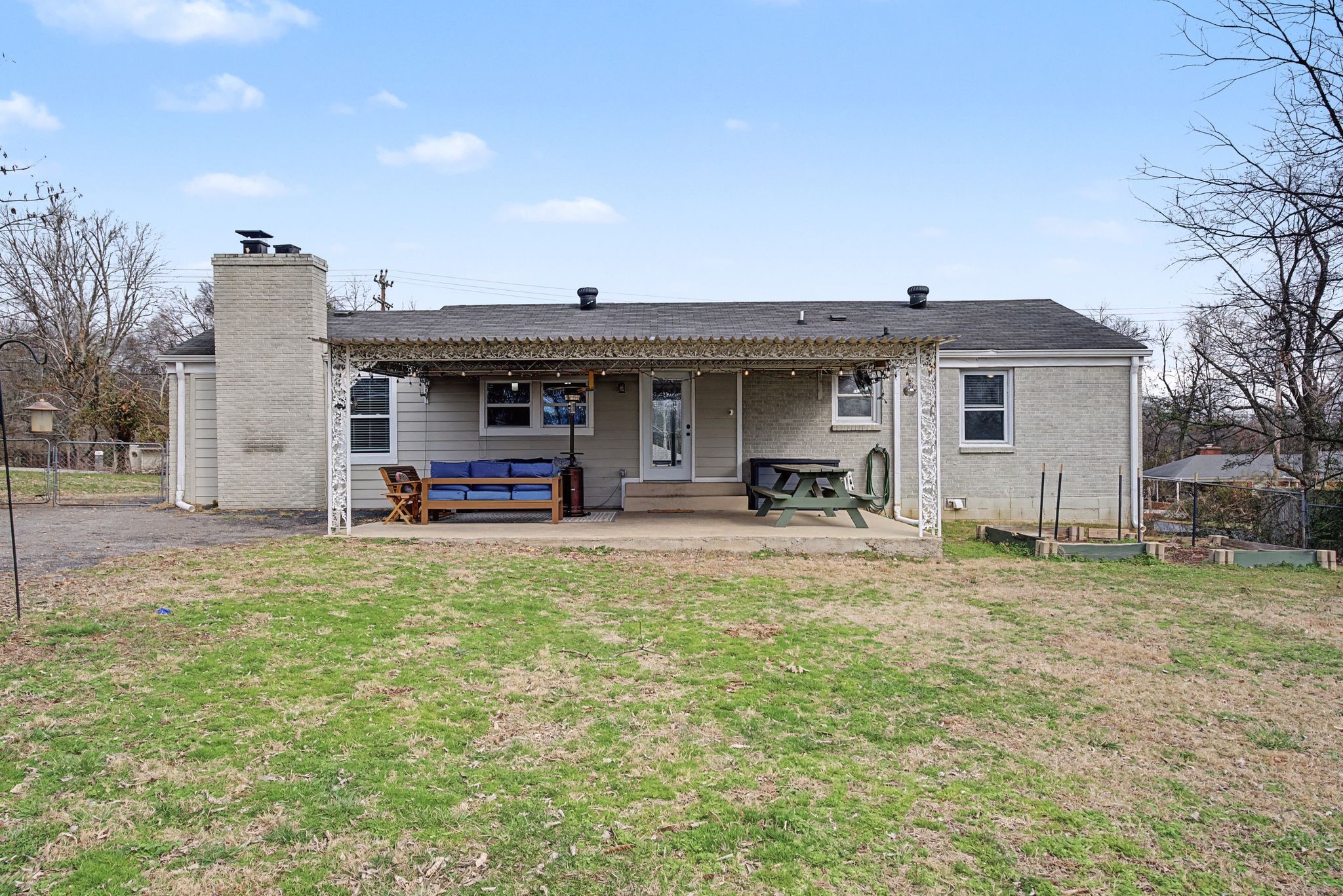 809 Chadwell Dr
