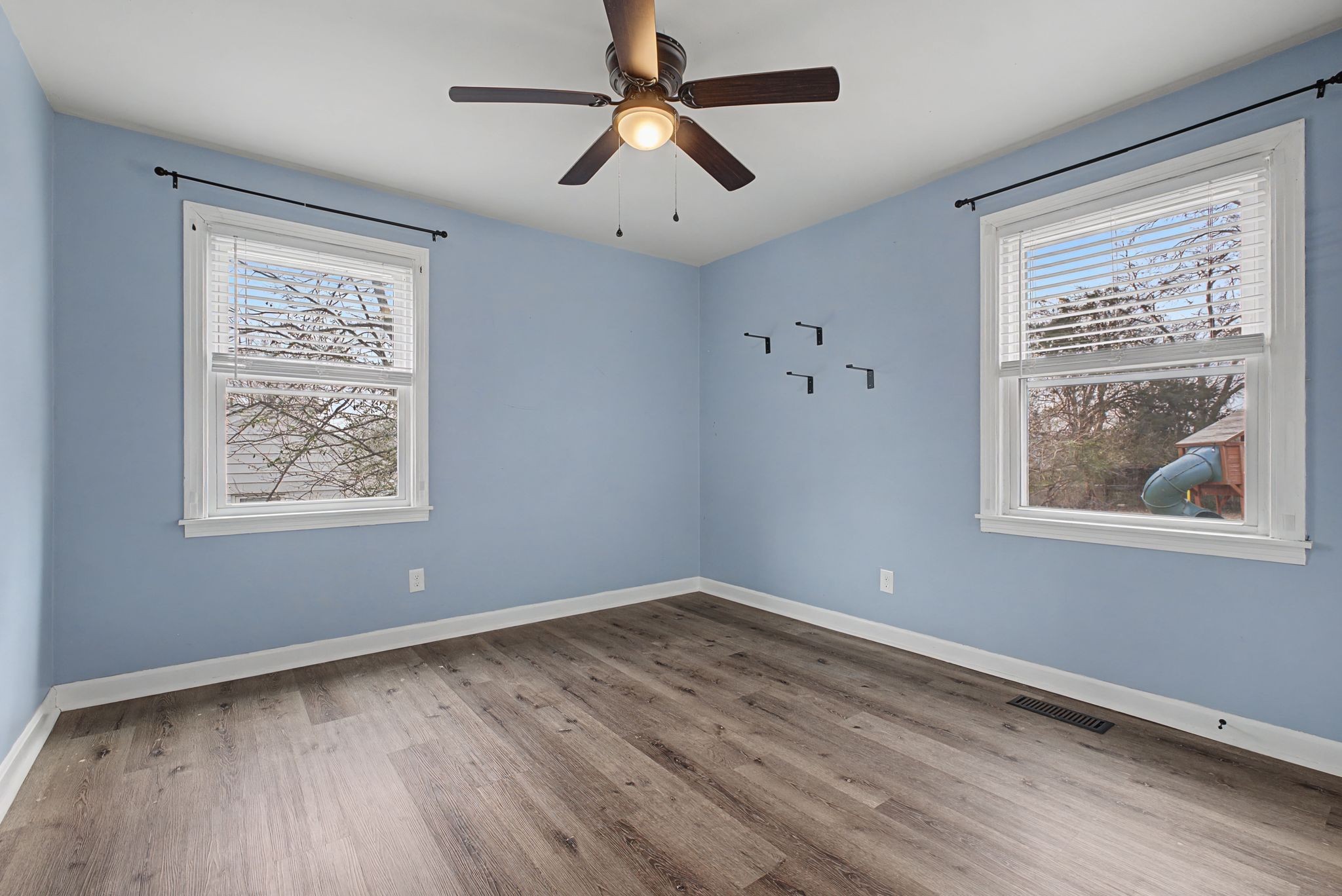 809 Chadwell Dr