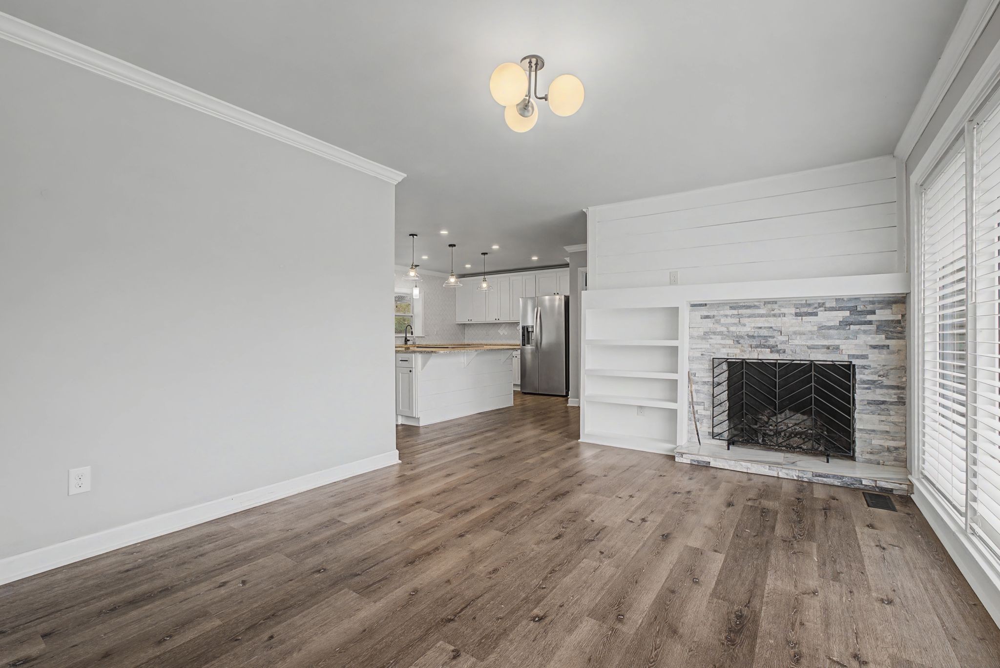 809 Chadwell Dr