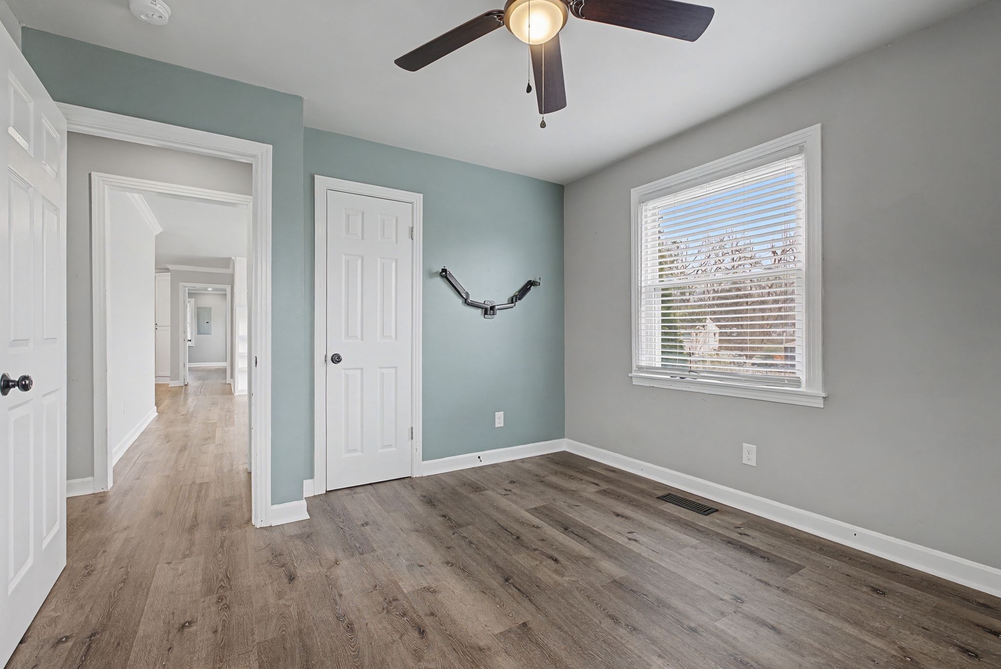 809 Chadwell Dr