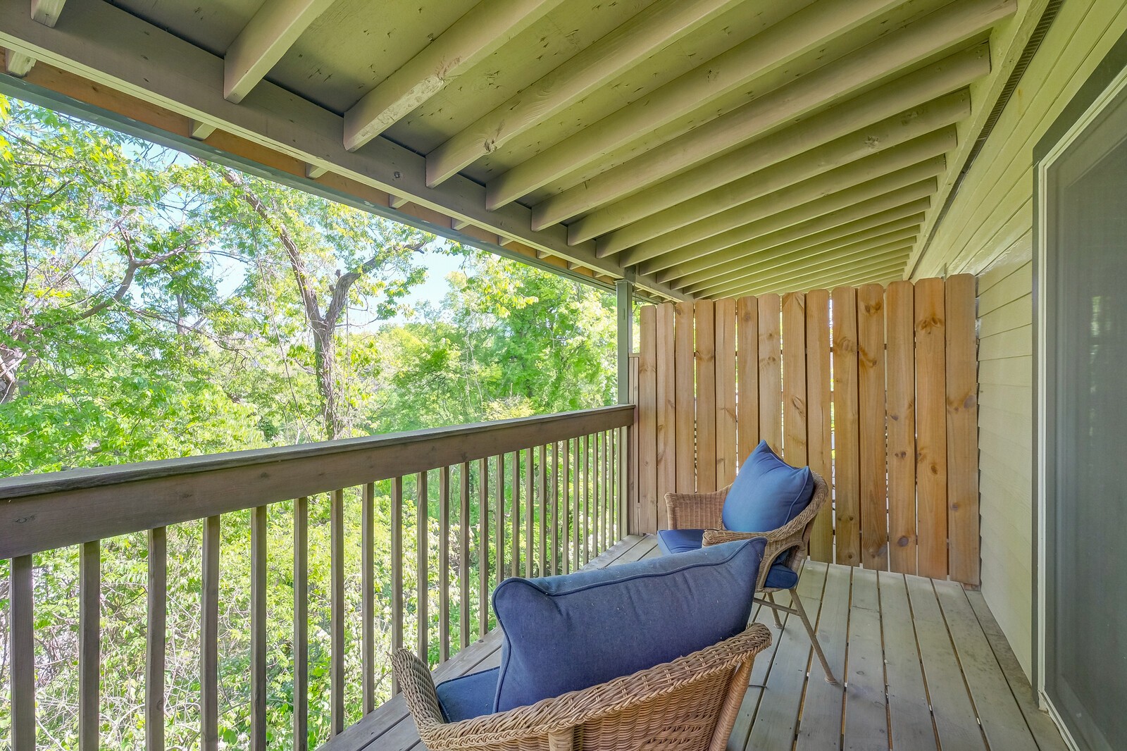 427 Summit Ridge Pl