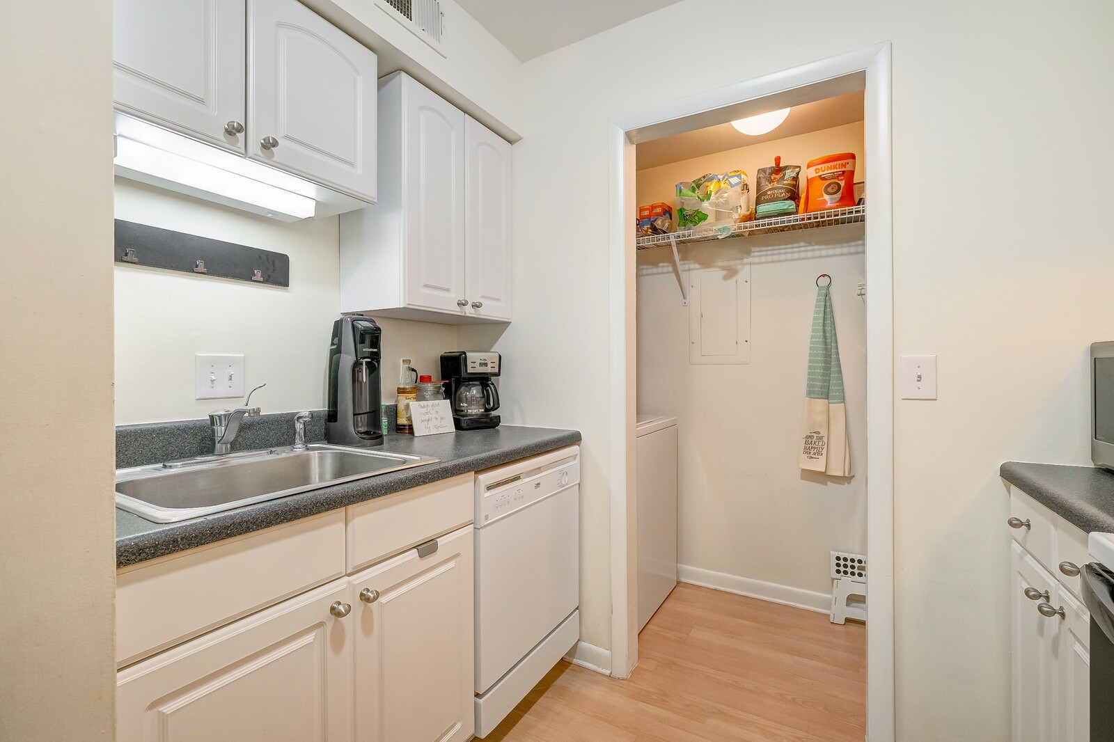 427 Summit Ridge Pl