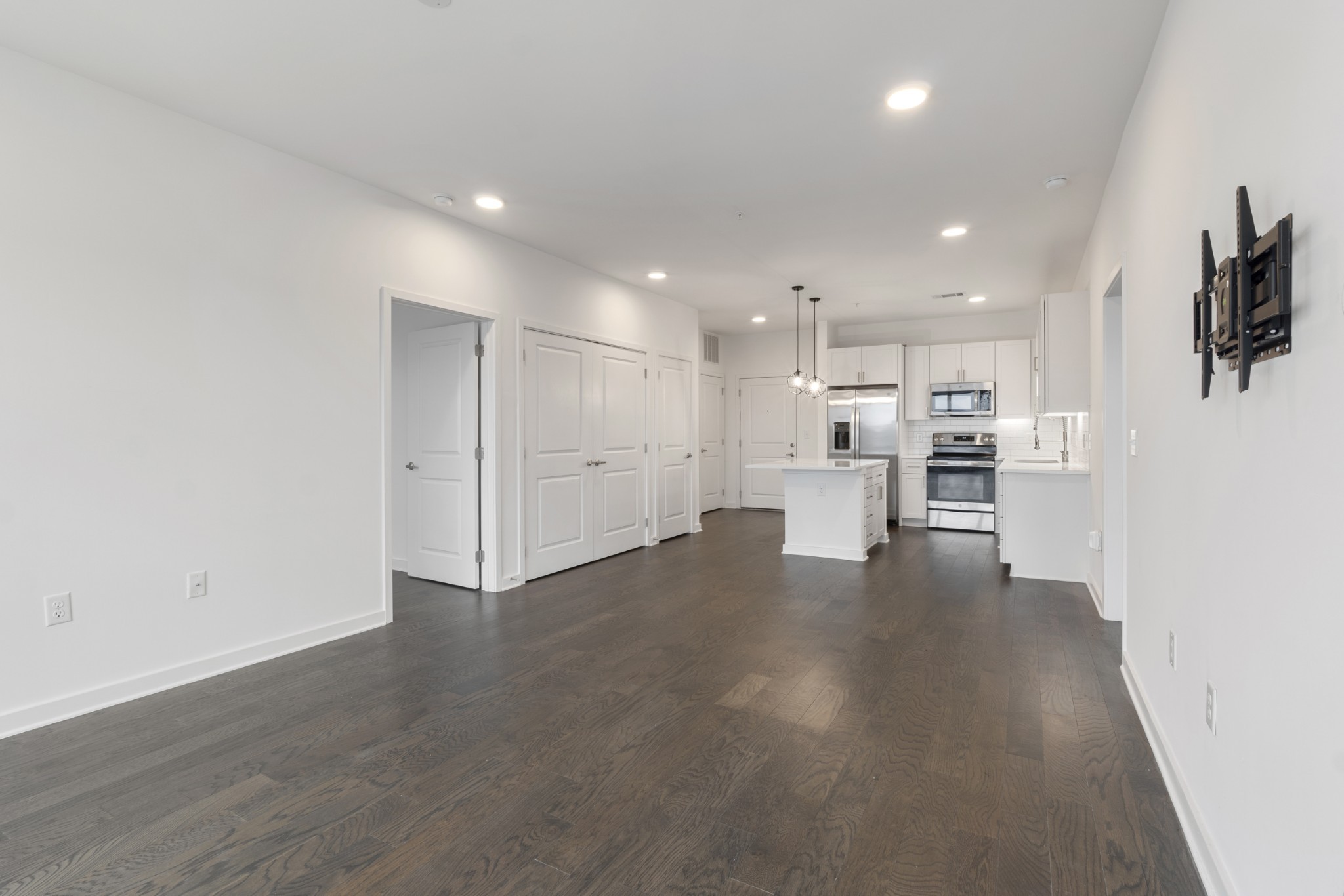 1677 54th Ave, N Unit: 340