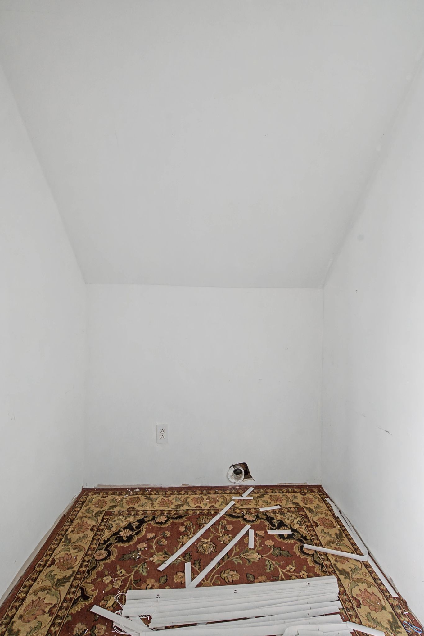 105 Cora St
