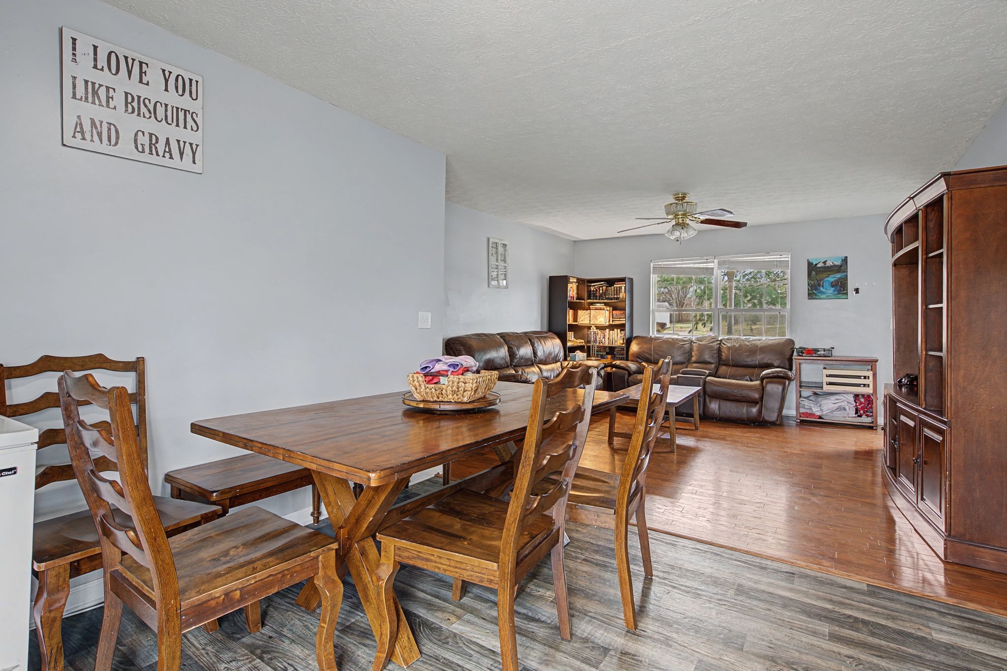 105 Cora St