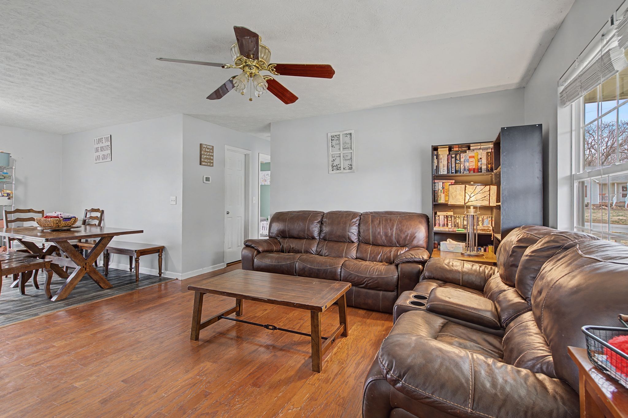 105 Cora St