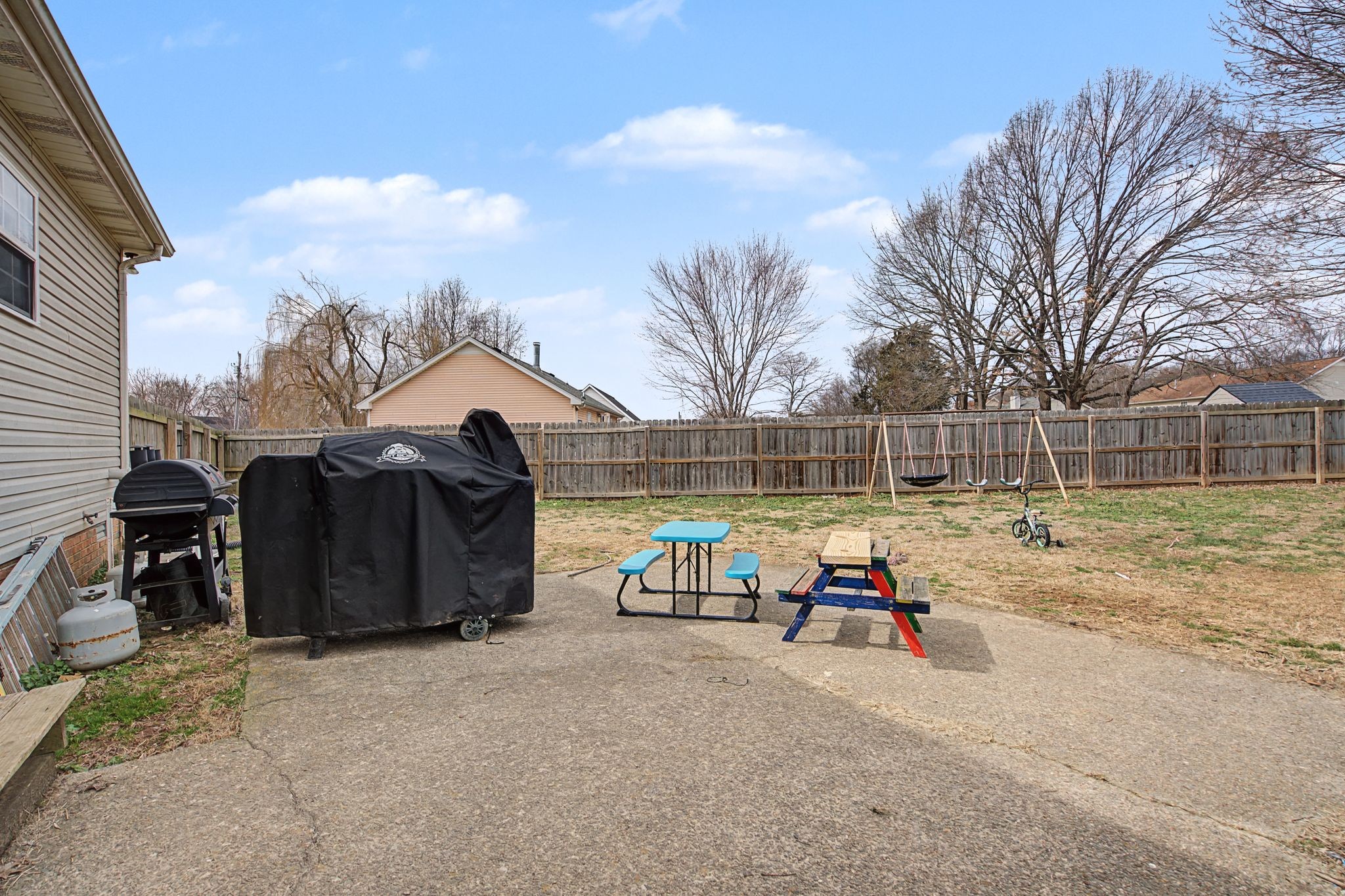 105 Cora St