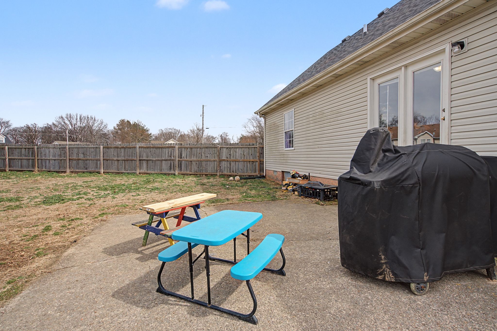 105 Cora St