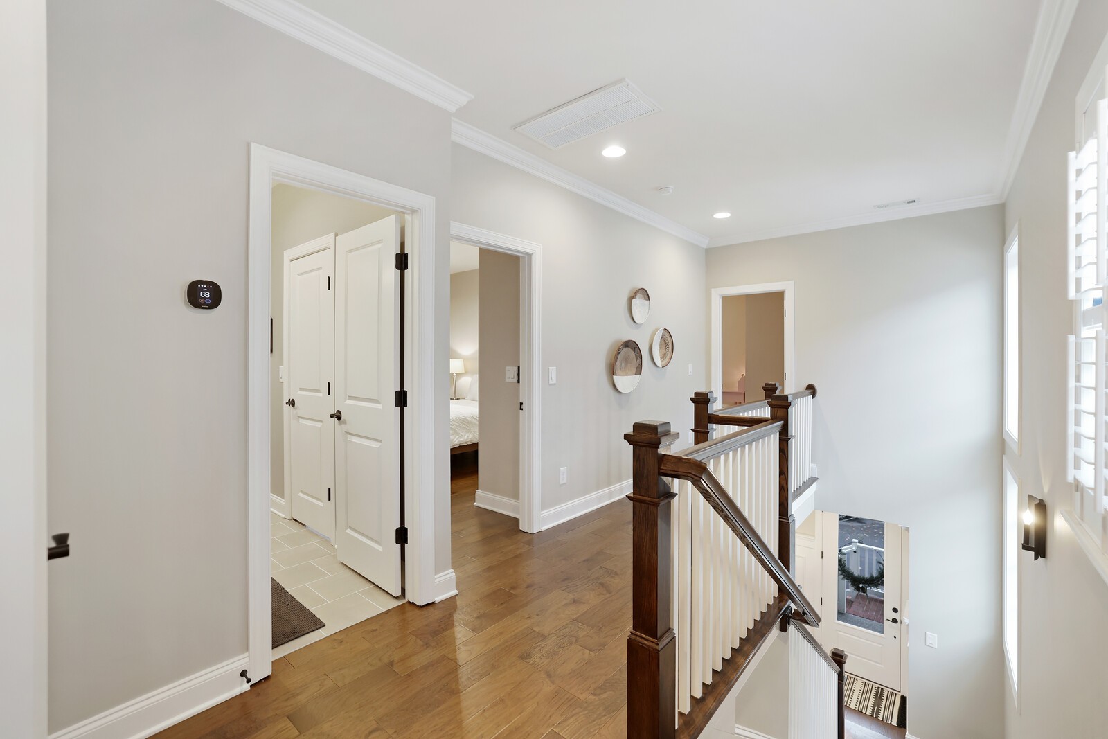 545 Sydenham Dr