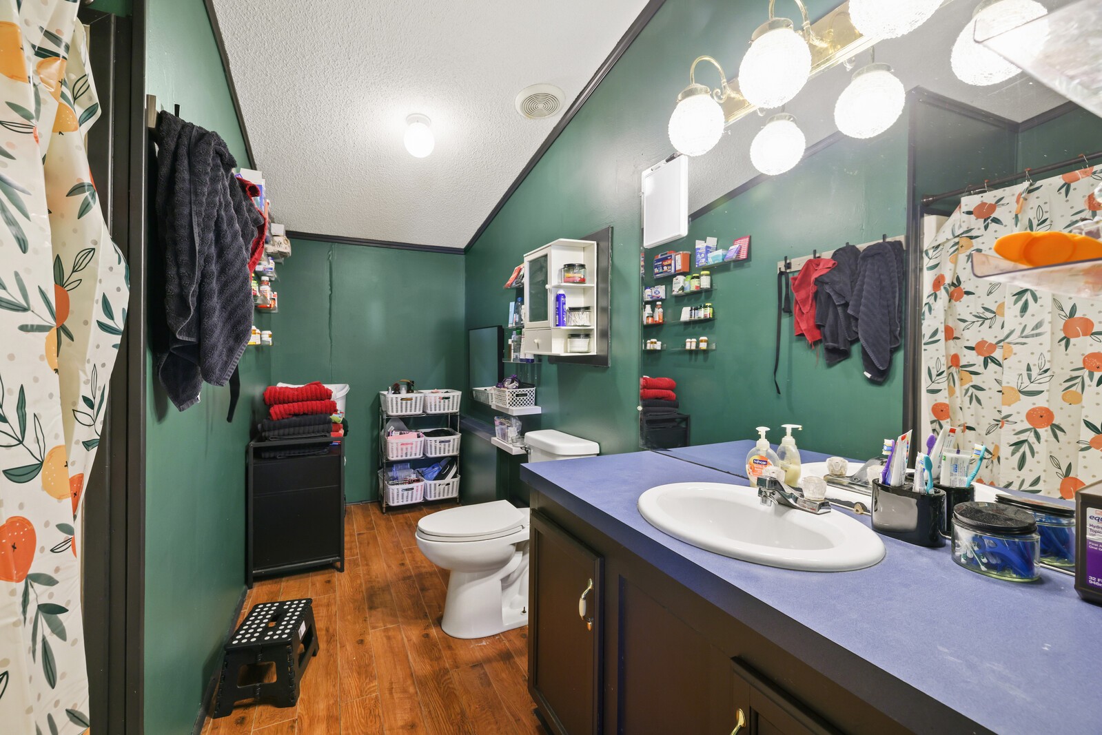 108 Bobsway Dr