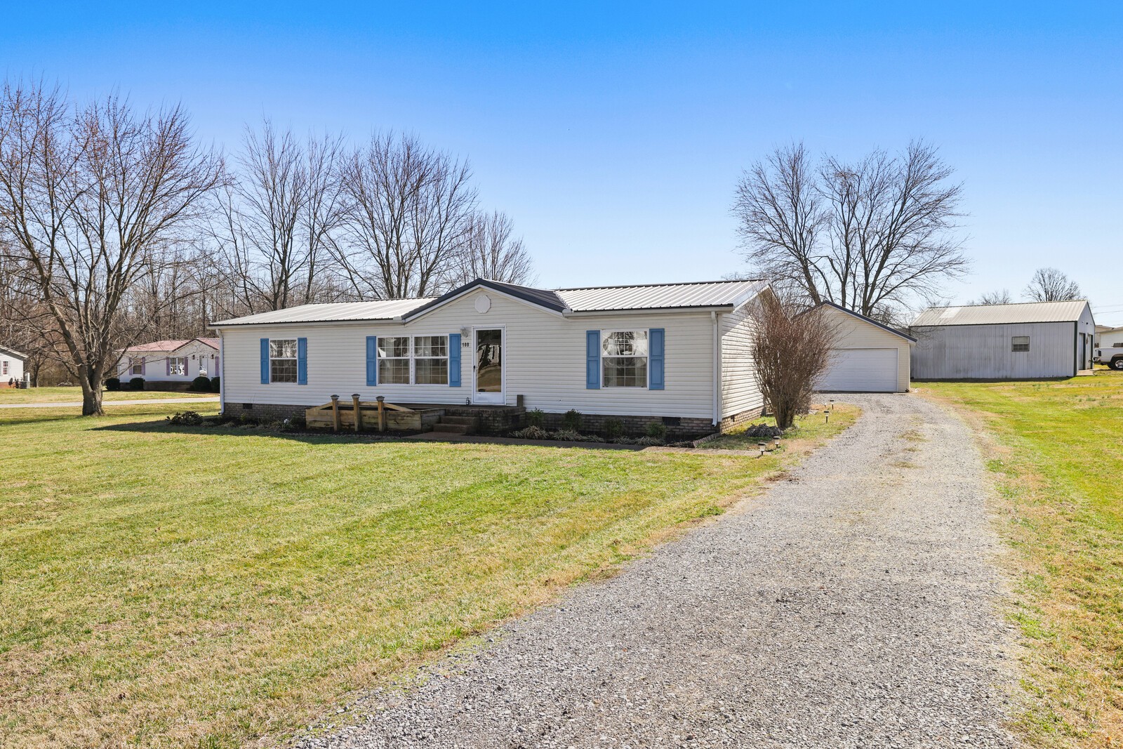 108 Bobsway Dr