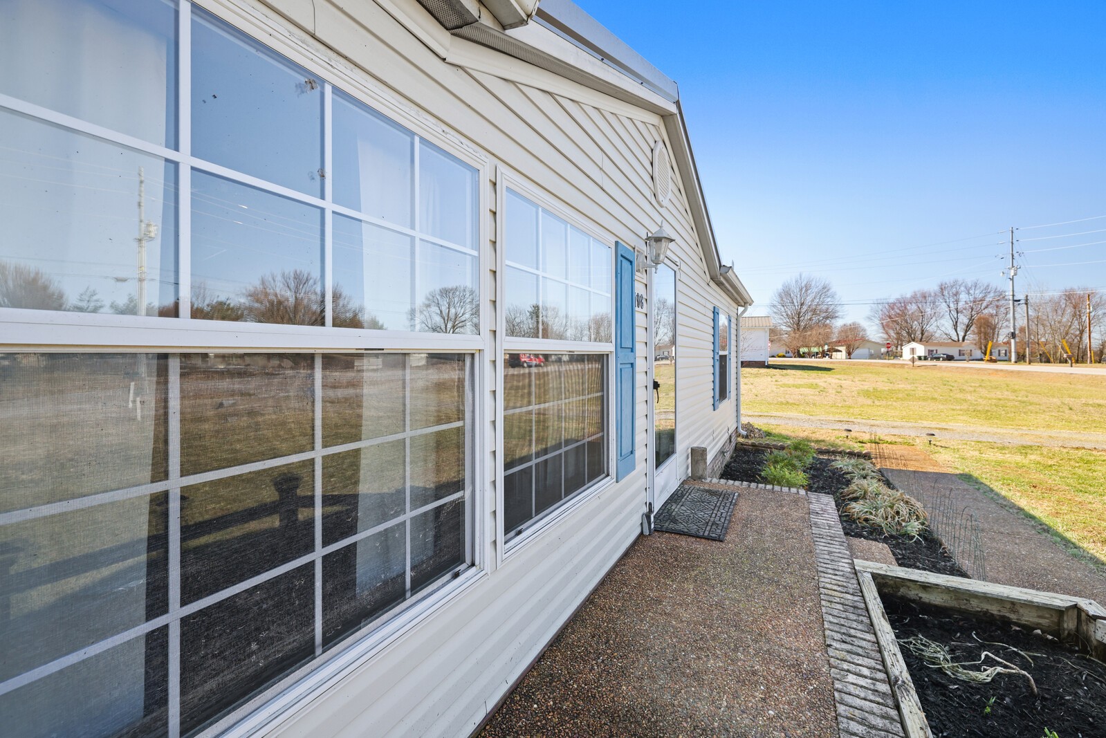 108 Bobsway Dr