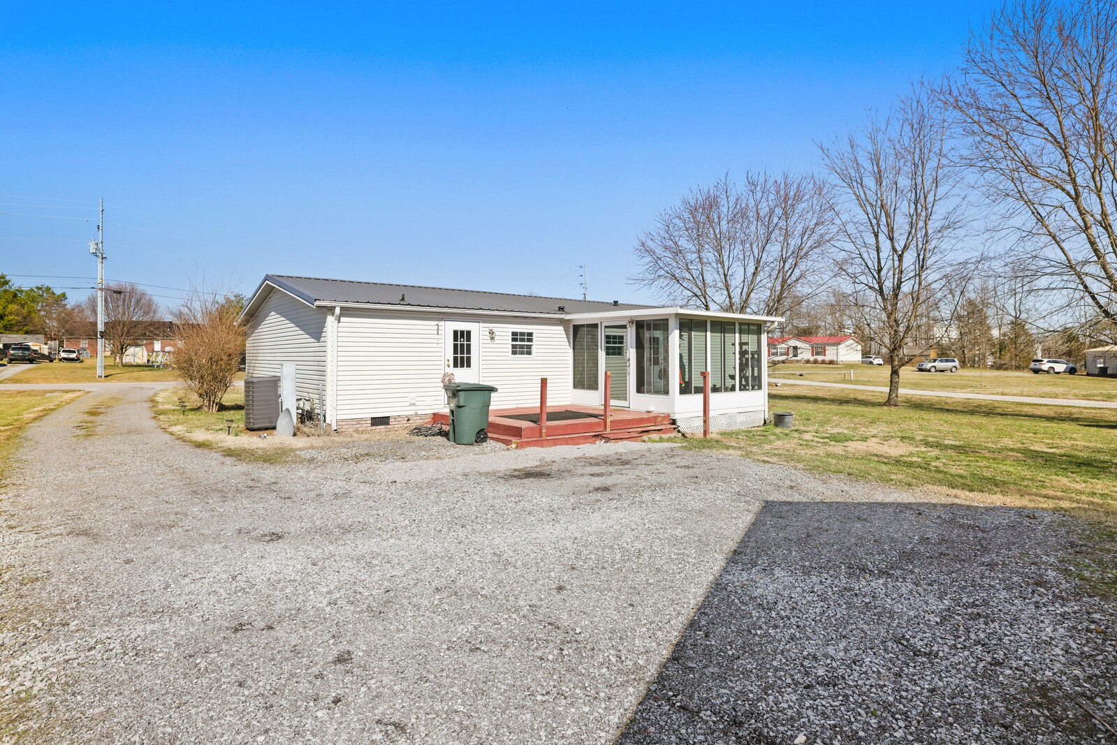 108 Bobsway Dr