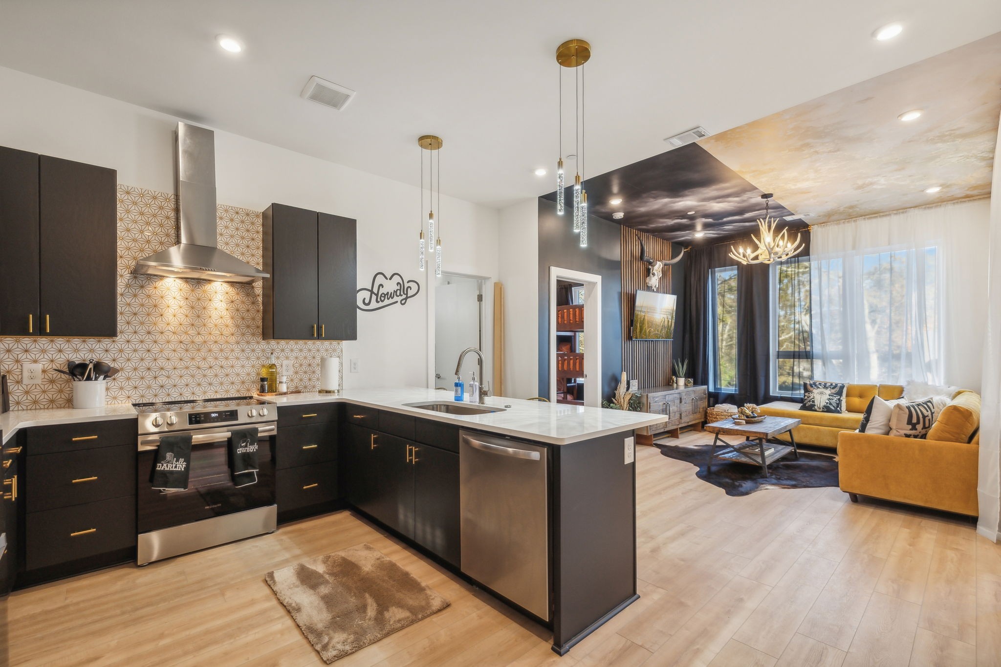 1310 Lischey Ave Unit: 306