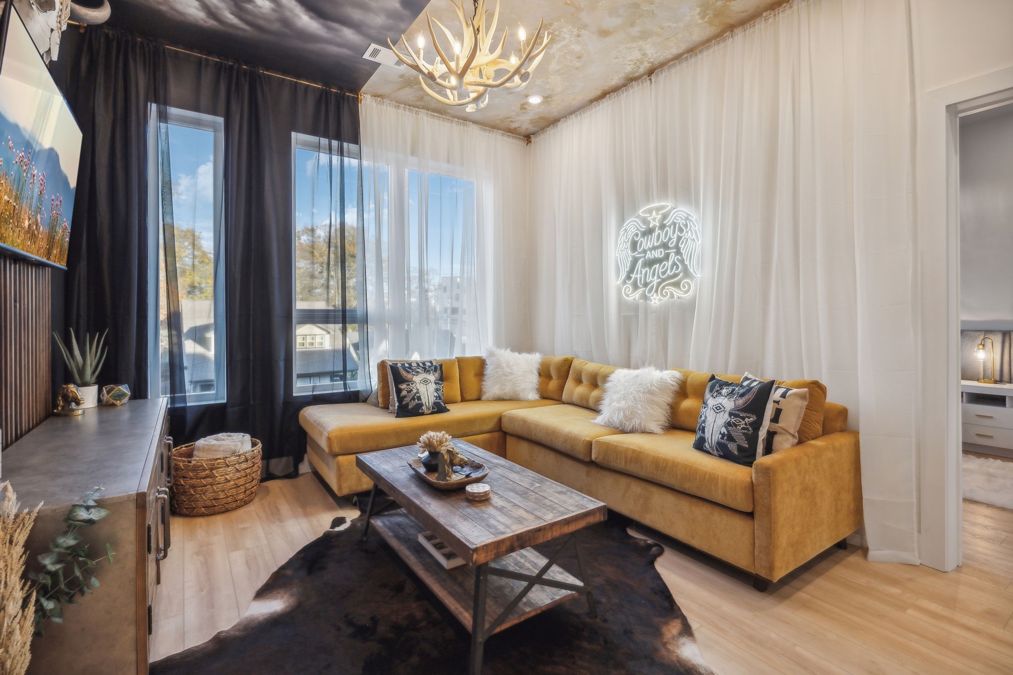 1310 Lischey Ave Unit: 306