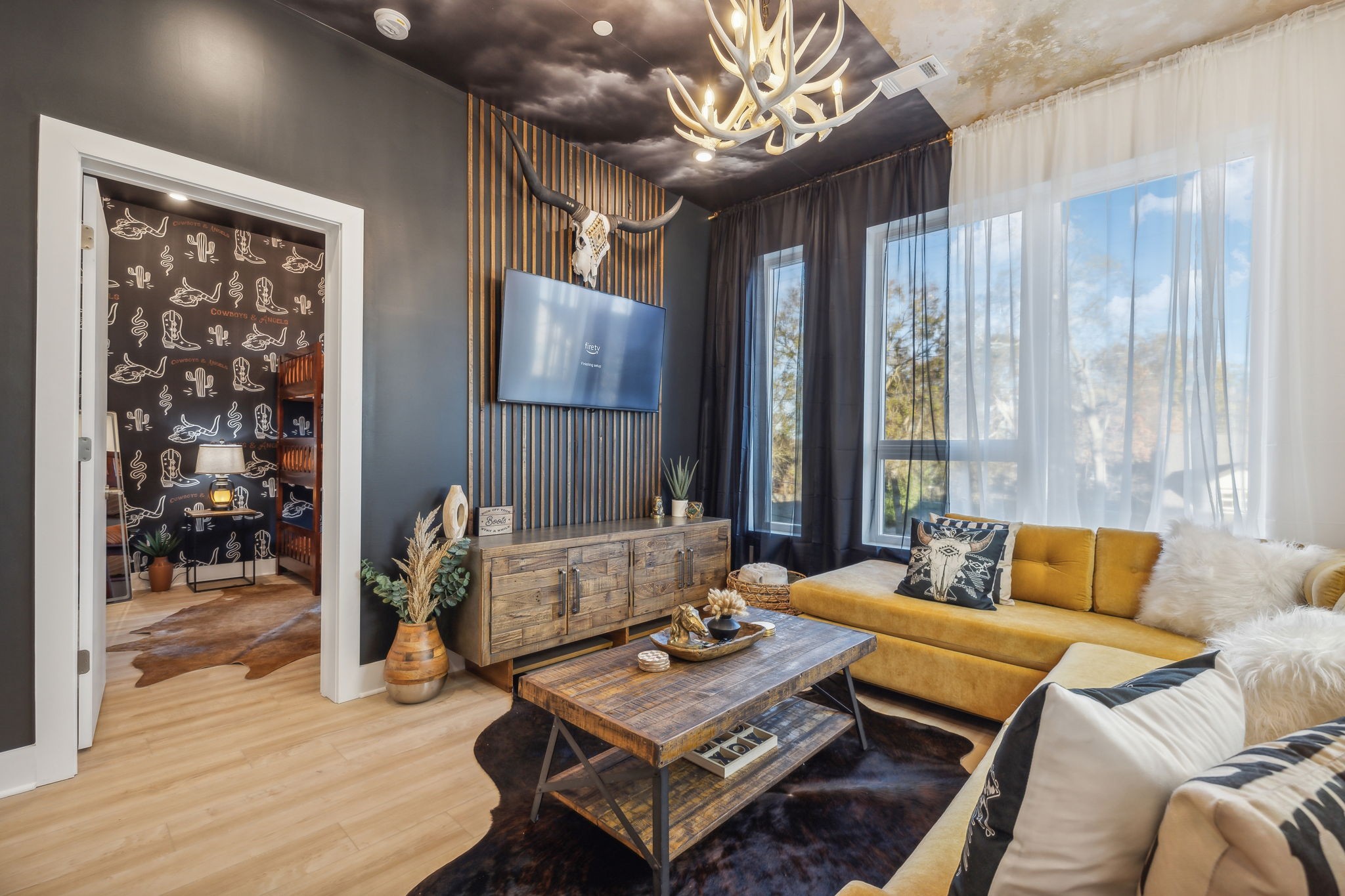 1310 Lischey Ave Unit: 306