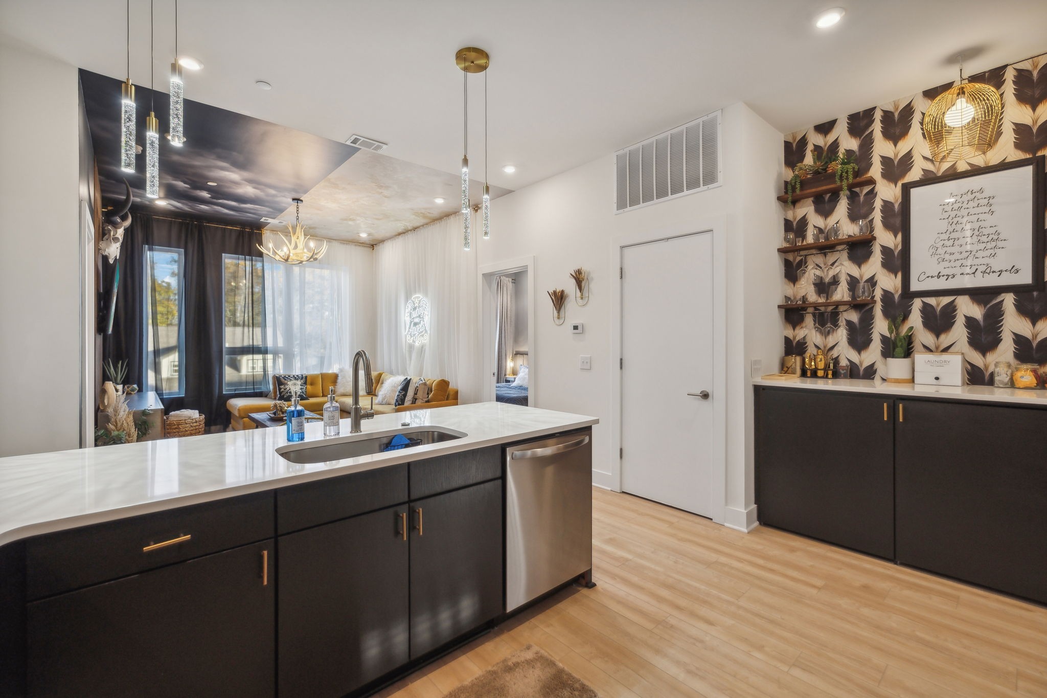 1310 Lischey Ave Unit: 306