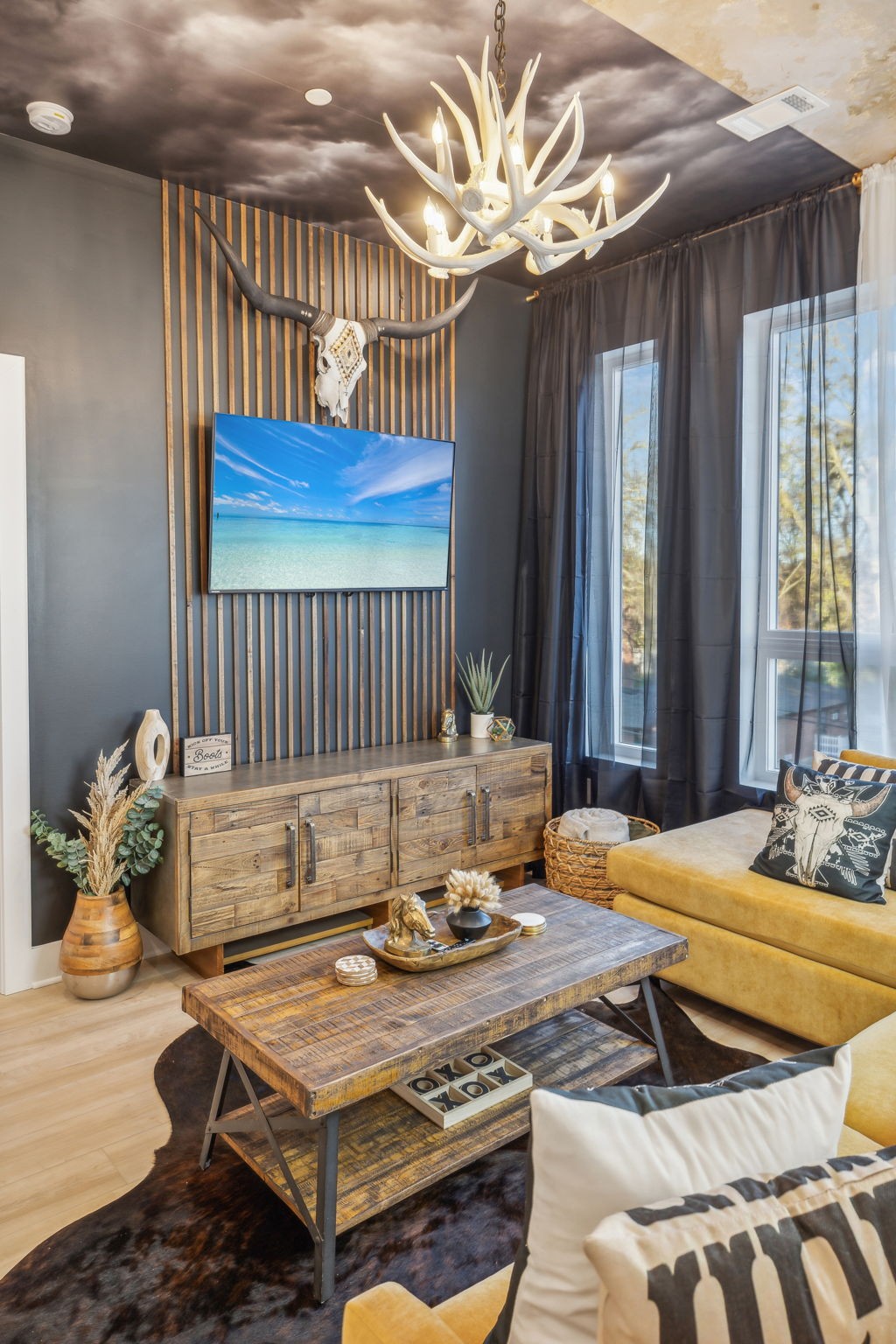 1310 Lischey Ave Unit: 306