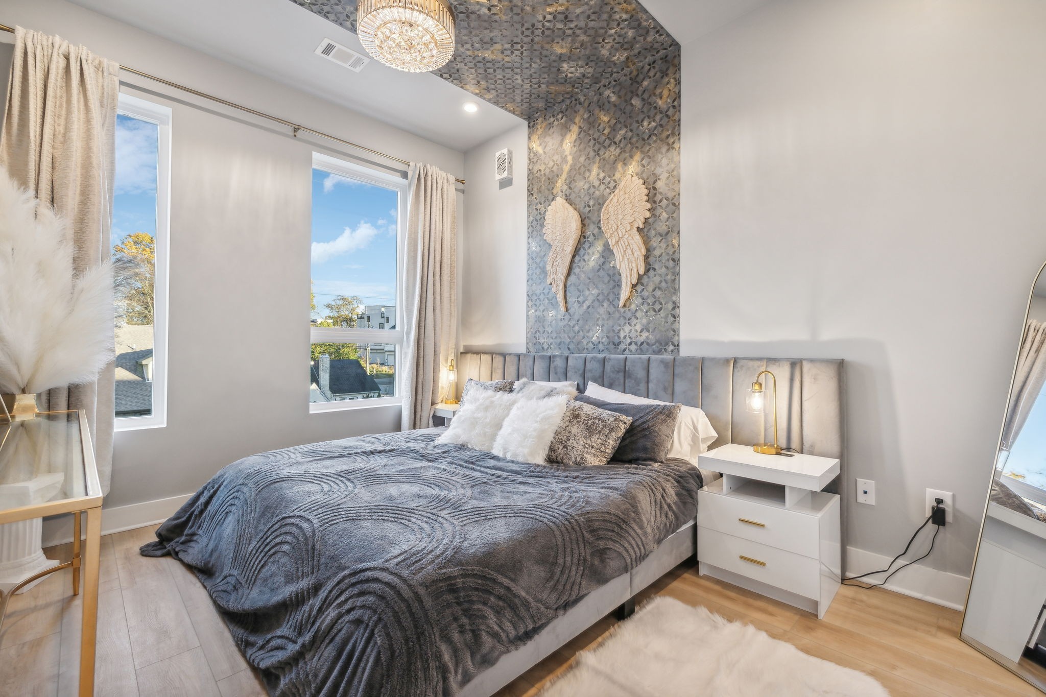 1310 Lischey Ave Unit: 306